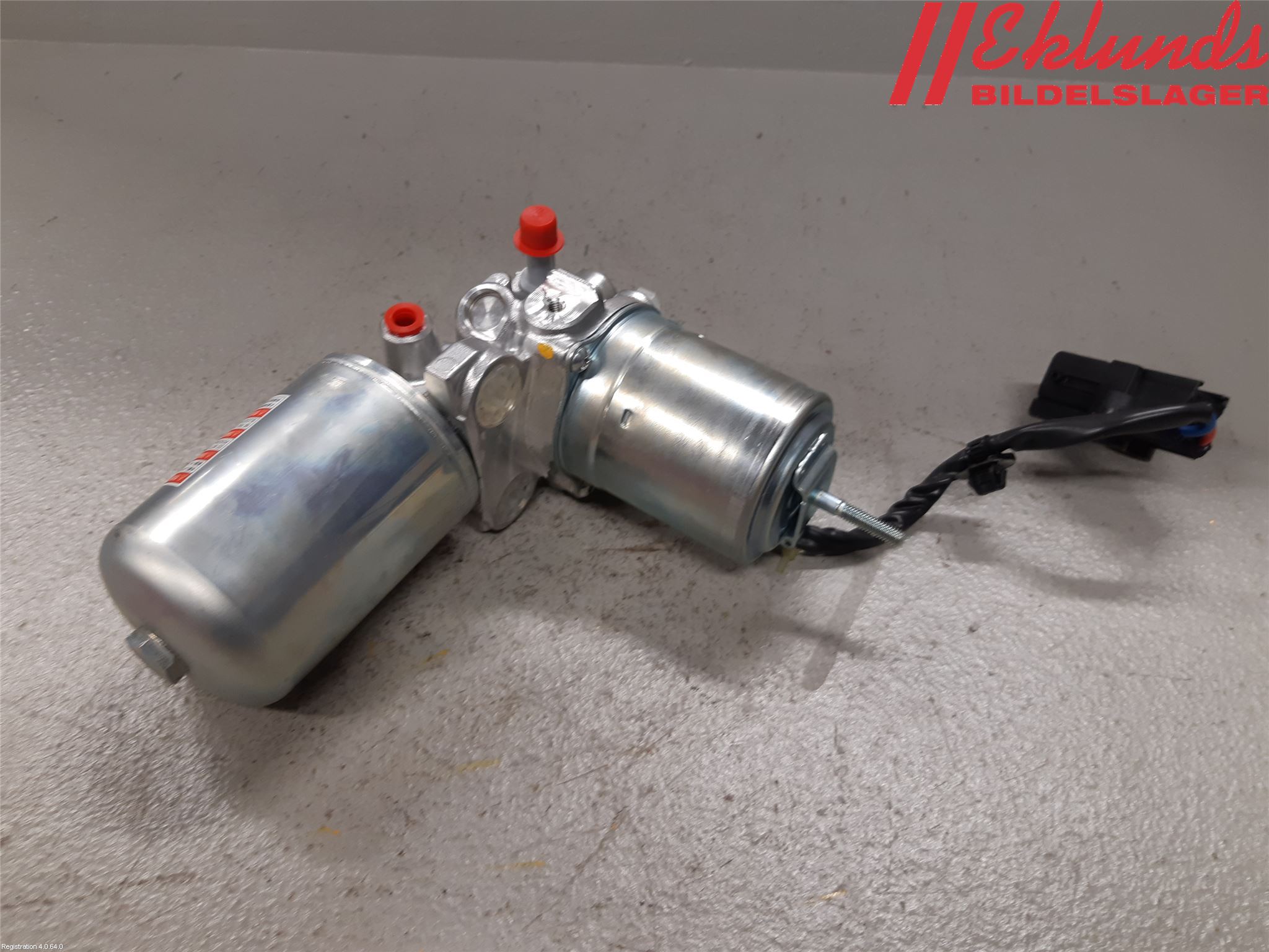 Toyota RAV4 19- Bromsservo