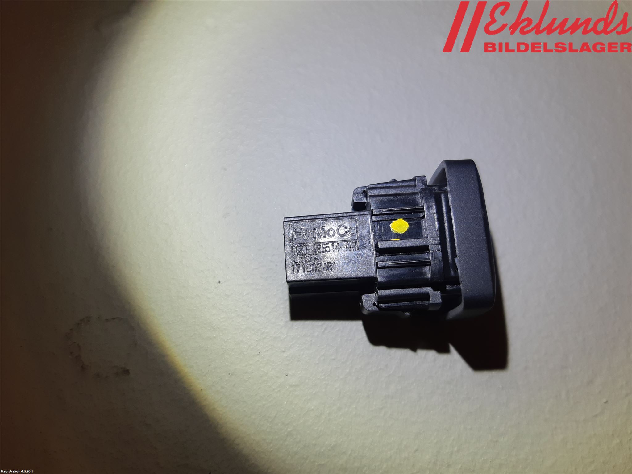 Ford MONDEO 15-22 Strömställare Baklucka