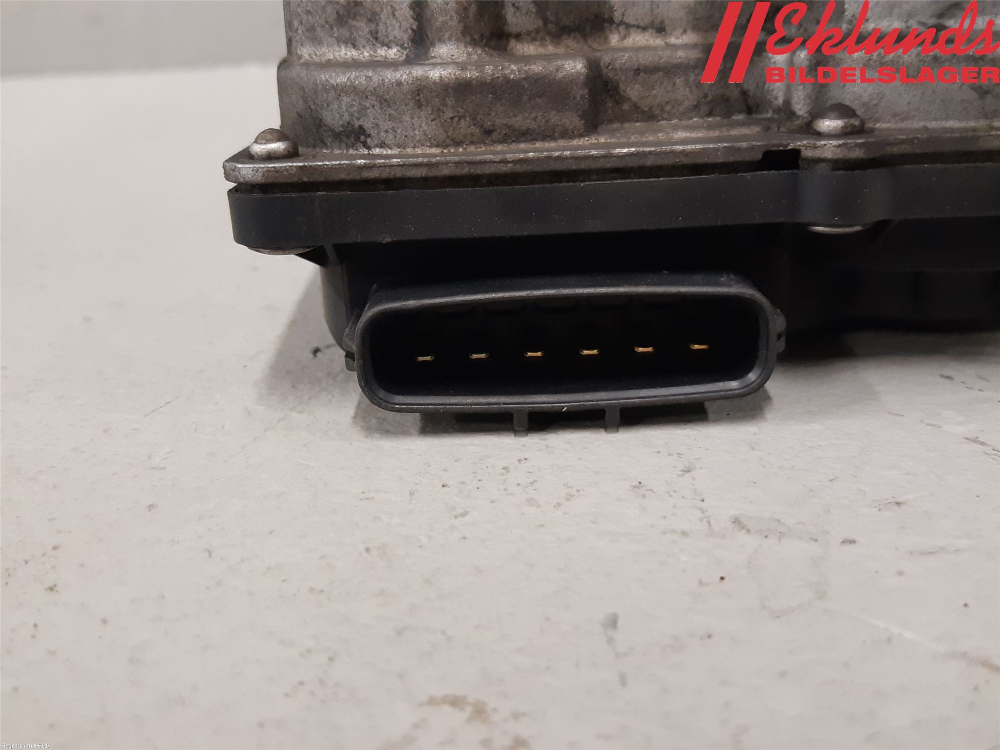 Nissan NAVARA 05-16 Injspjällhus