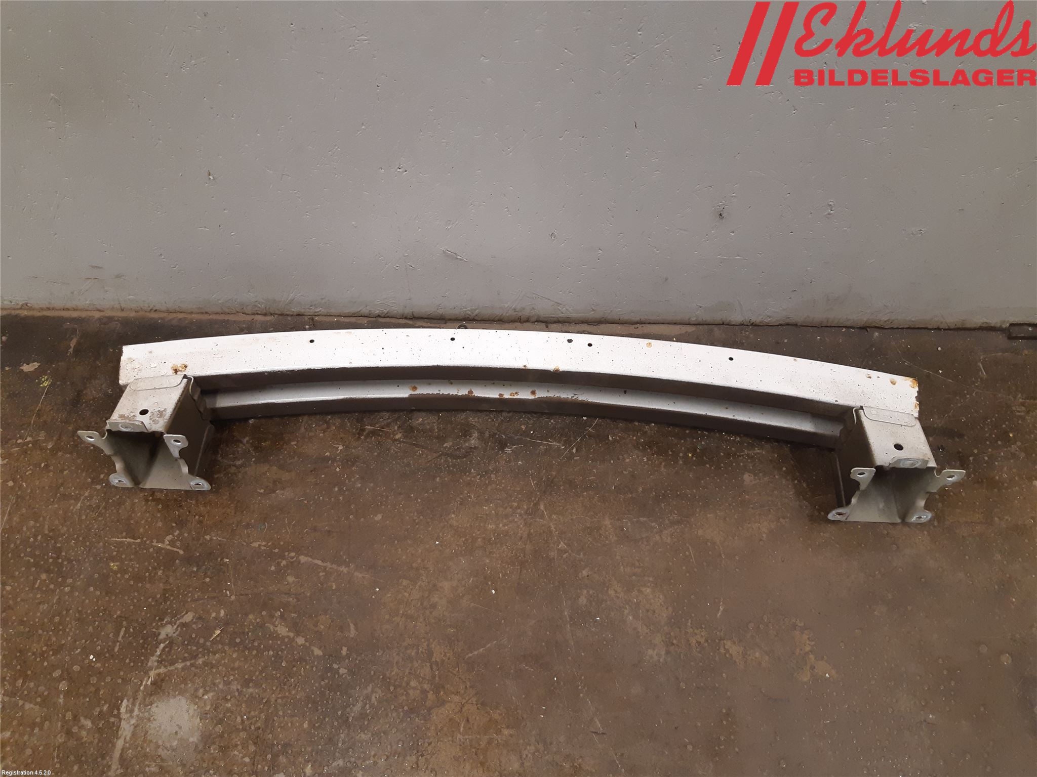 Nissan PULSAR Stötfångarbalk Bak