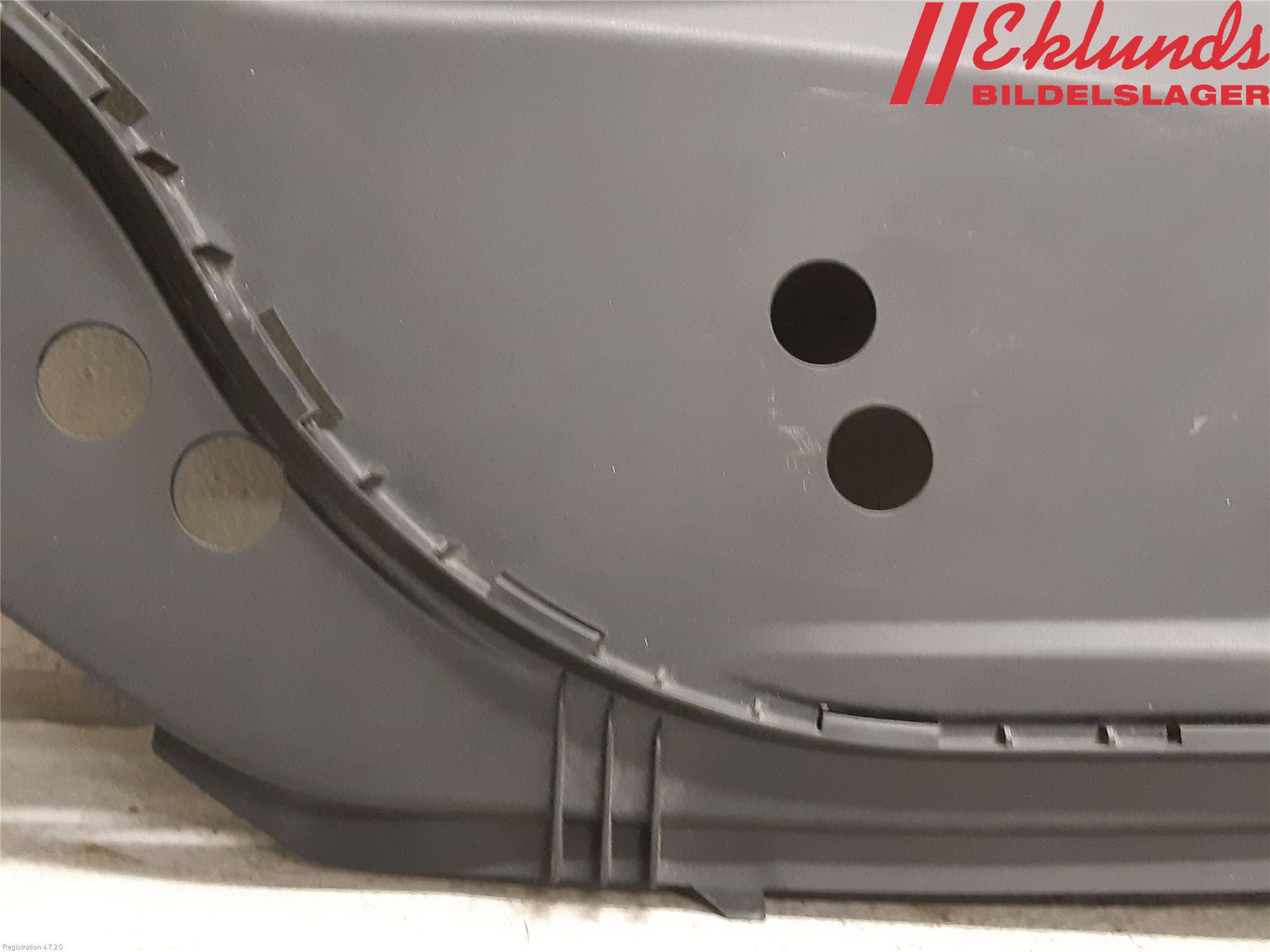 Volvo XC90/RECHARGE 16- Täckplast Front