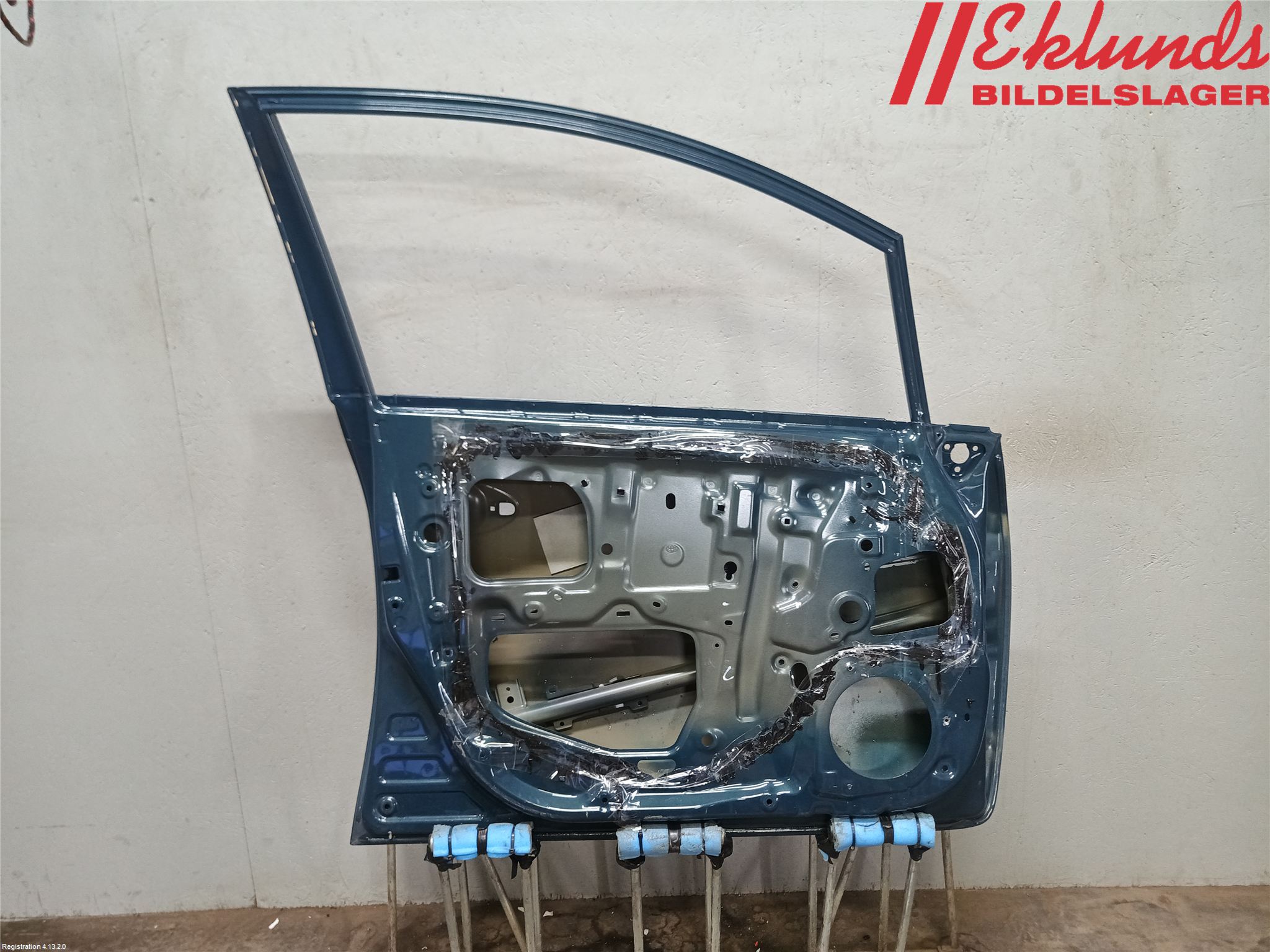 Toyota AURIS 10-12 Dörr Fram Vänster