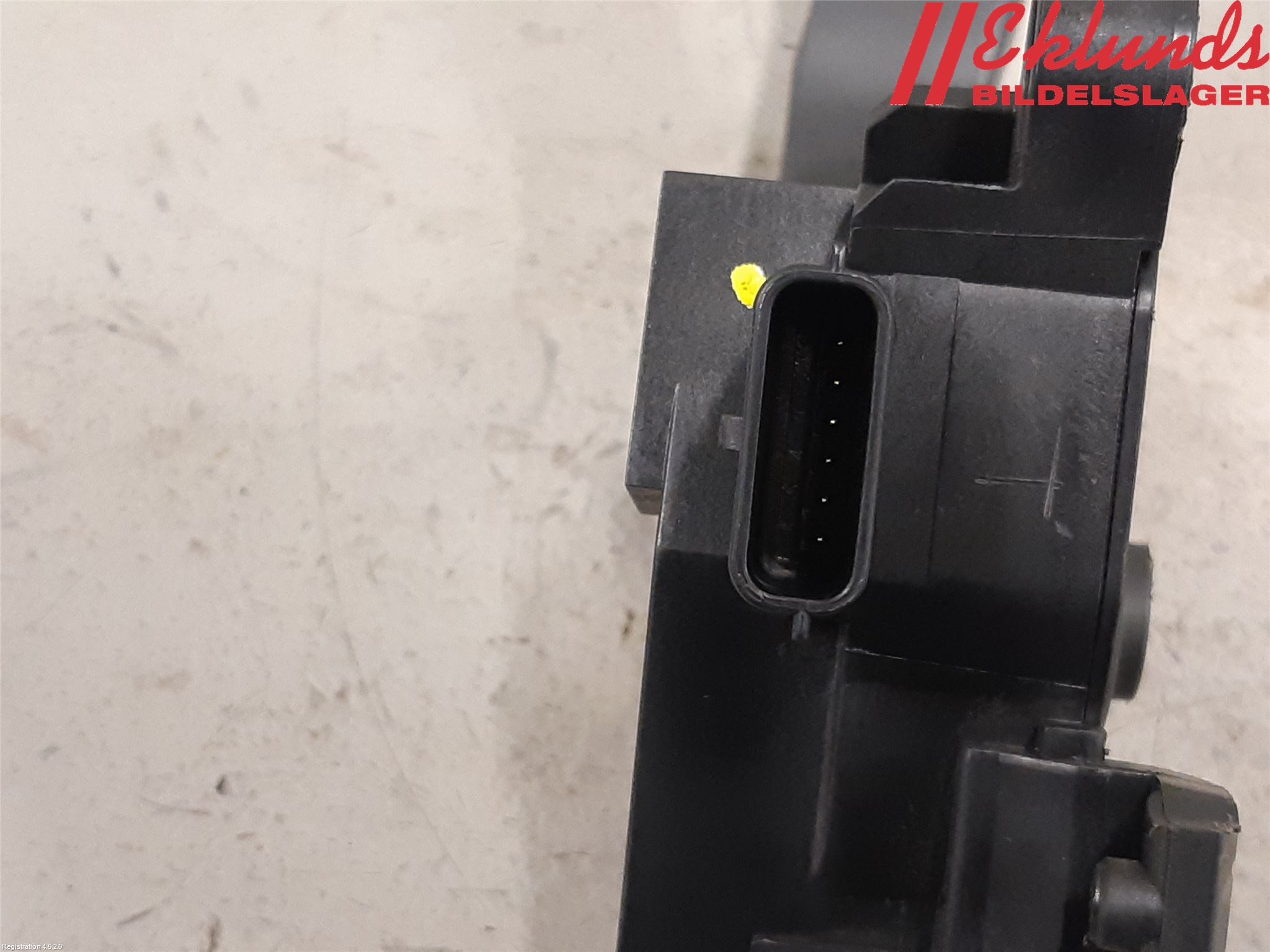 Nissan PULSAR Gaspedal