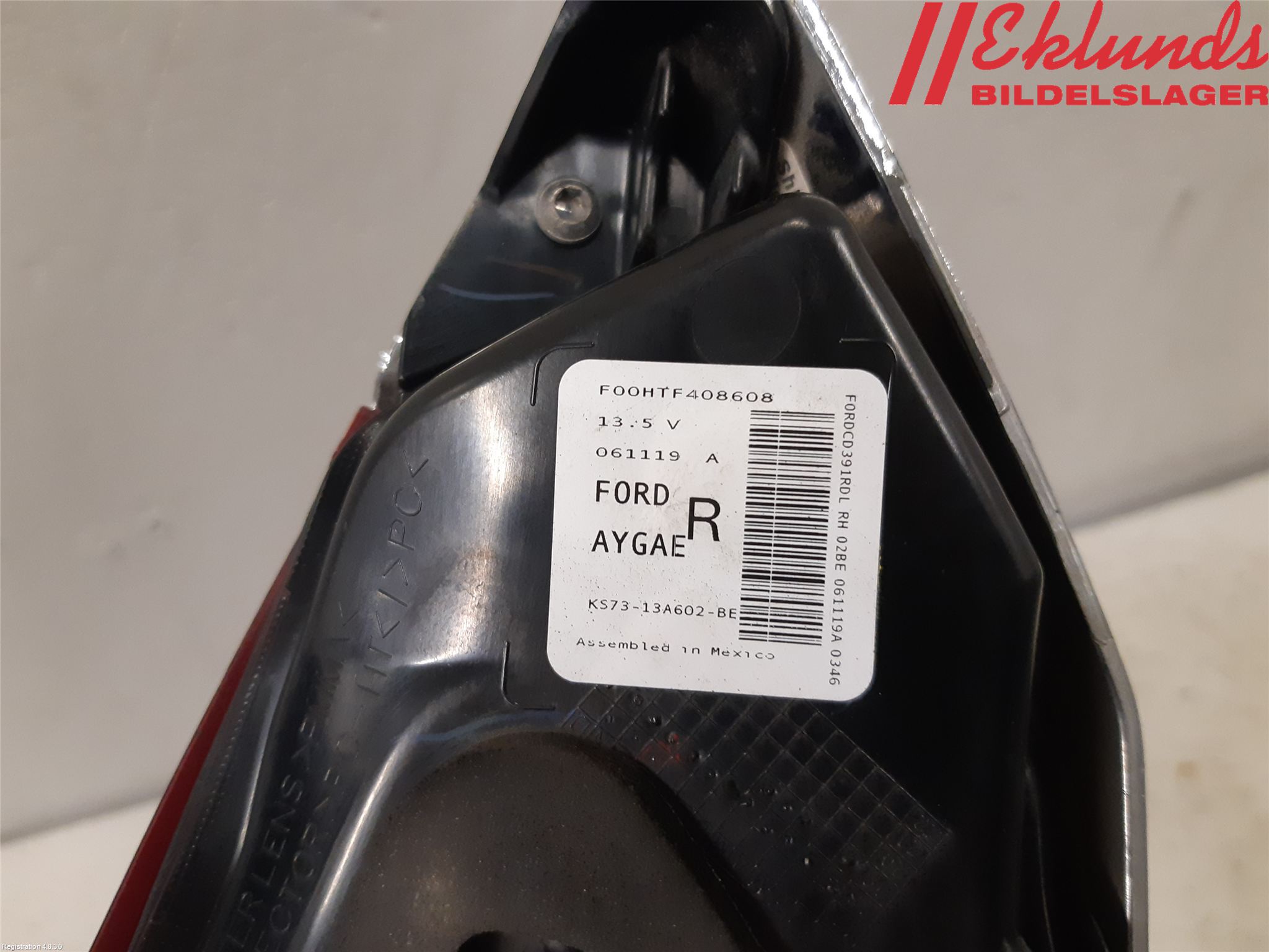 Ford FUSION Bakljus Lucka Hö