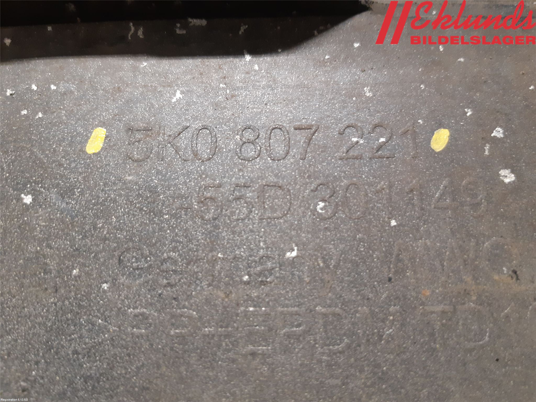 Volkswagen VW GOLF VI 09-13 Stötfångarbeklädnad Fram