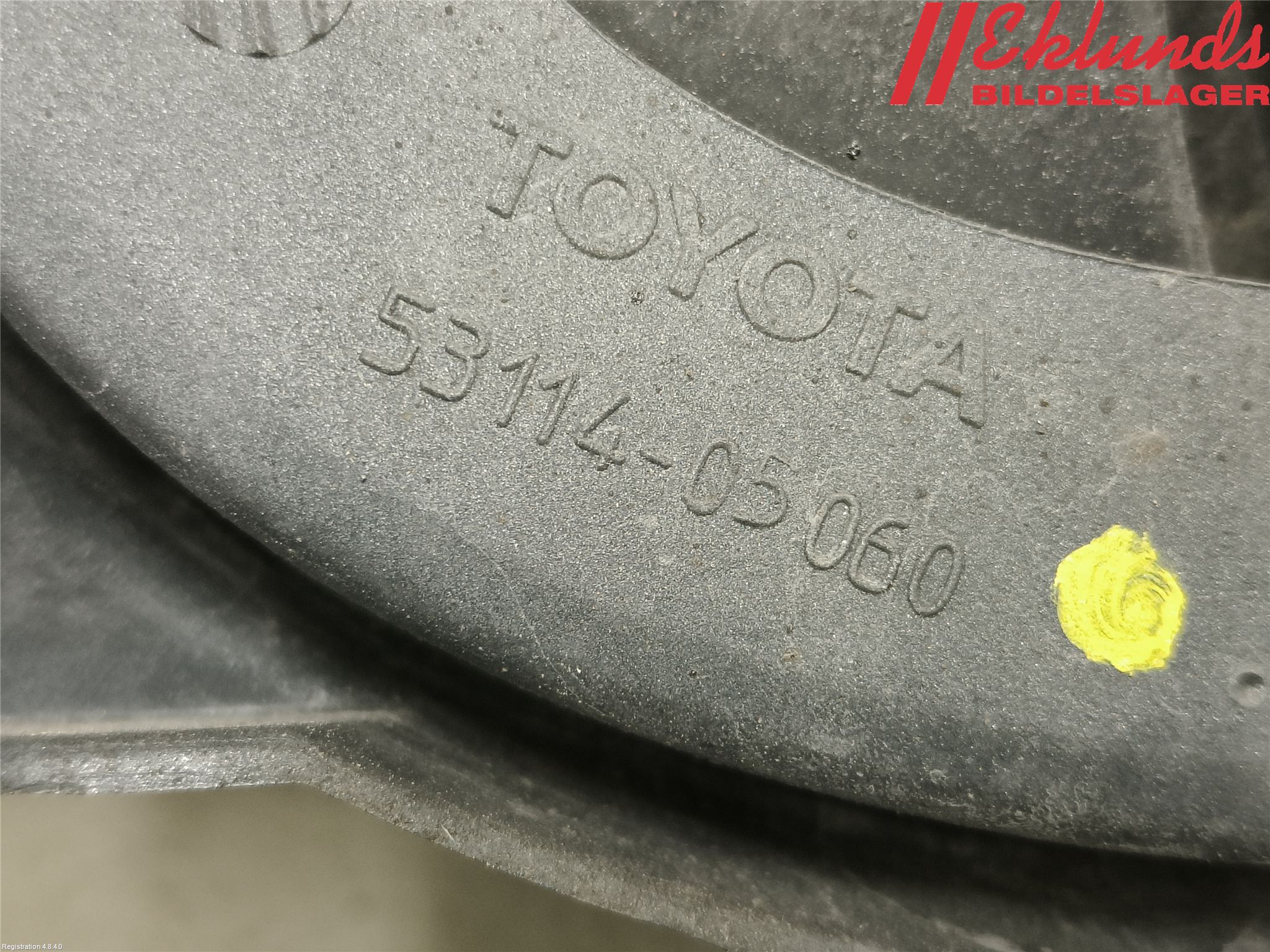 Toyota AVENSIS 03-06 Grill Komp