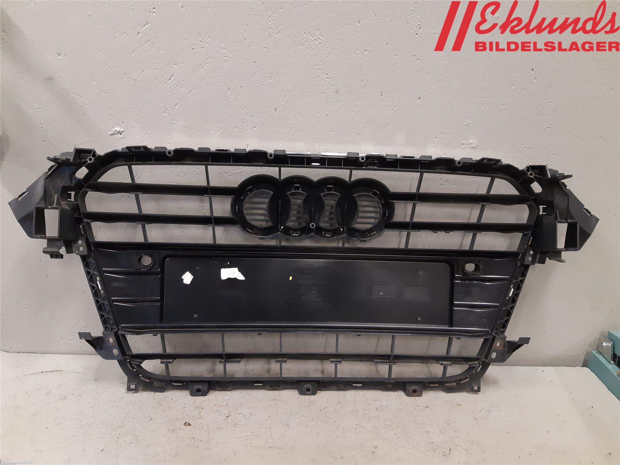 Audi A4 12-15 Grill Komp