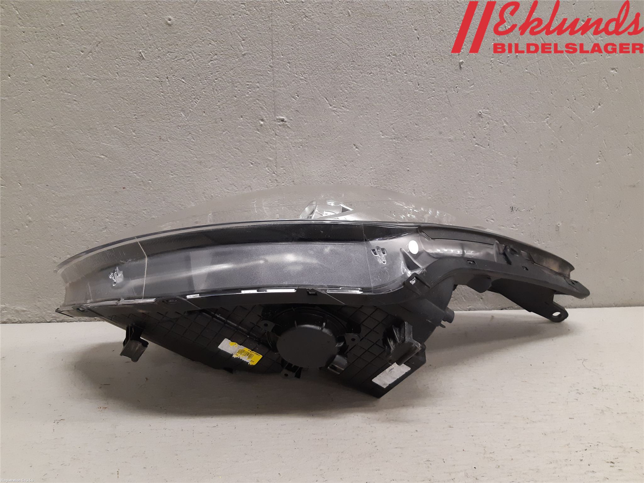 Hyundai i30 GD 13-17 Strålkastare Vänster