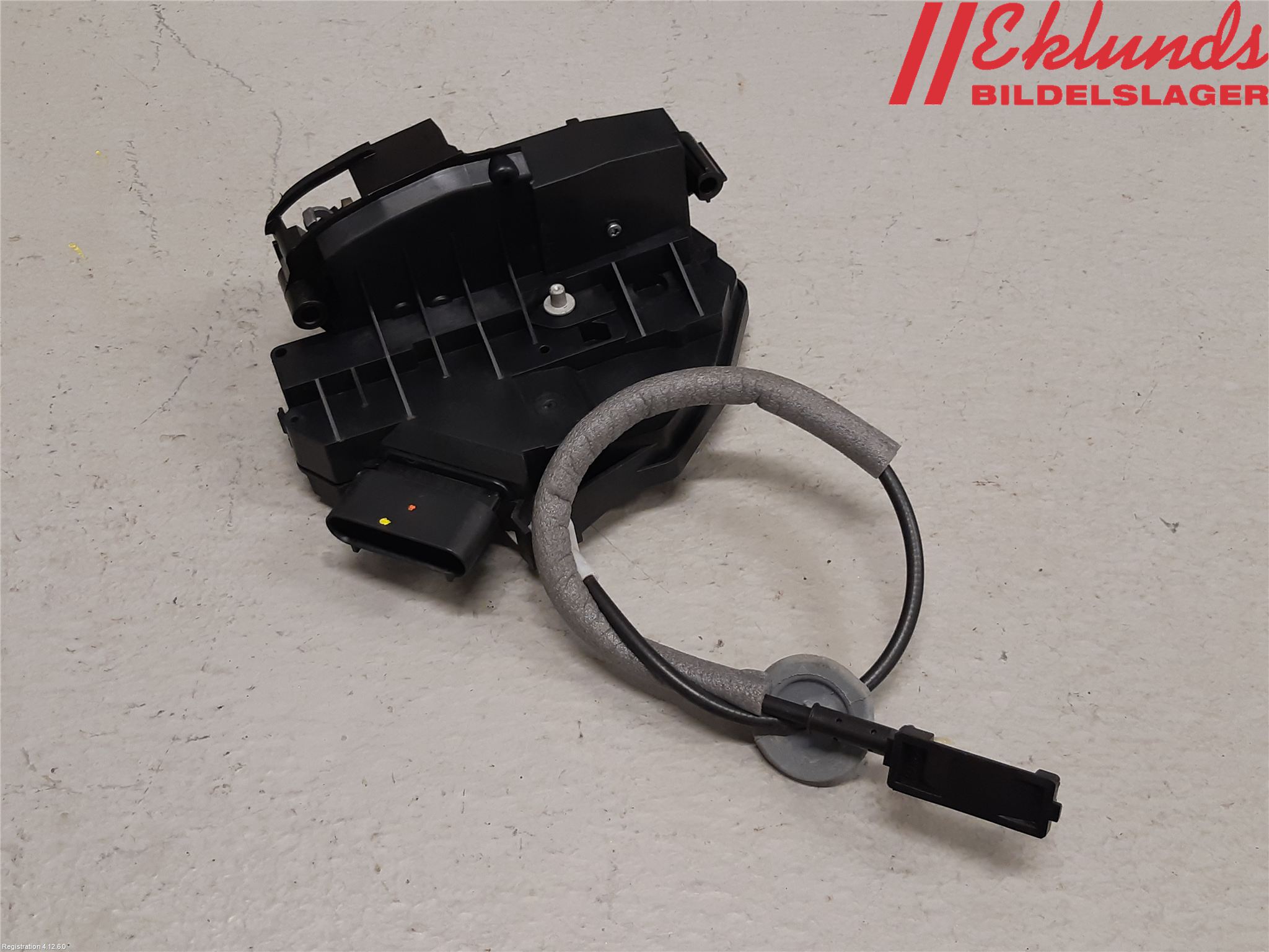 Volvo S60 11-13 Låskista-Dörrlås