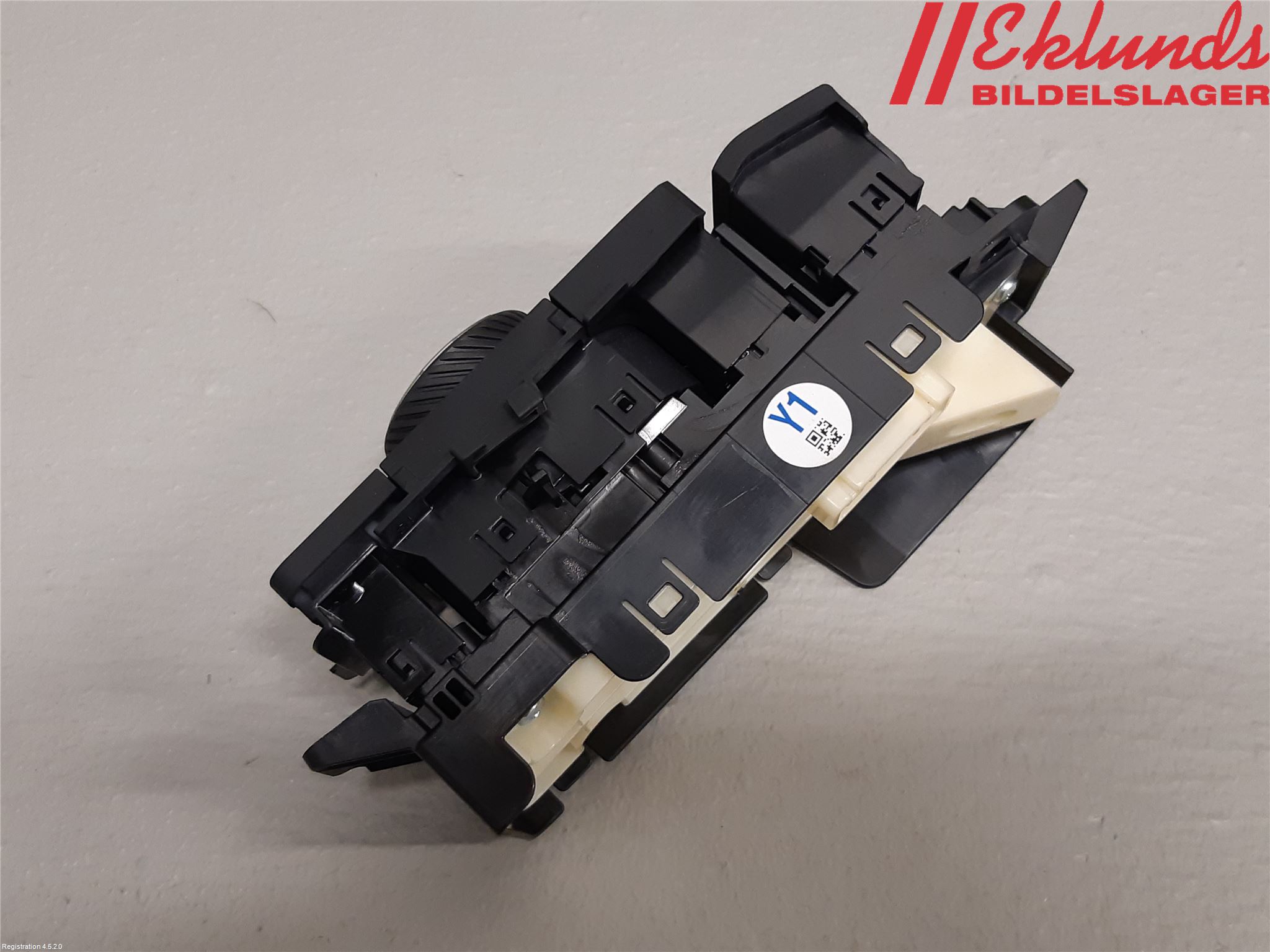 Toyota RAV4 19- Strömställare Multifunktion