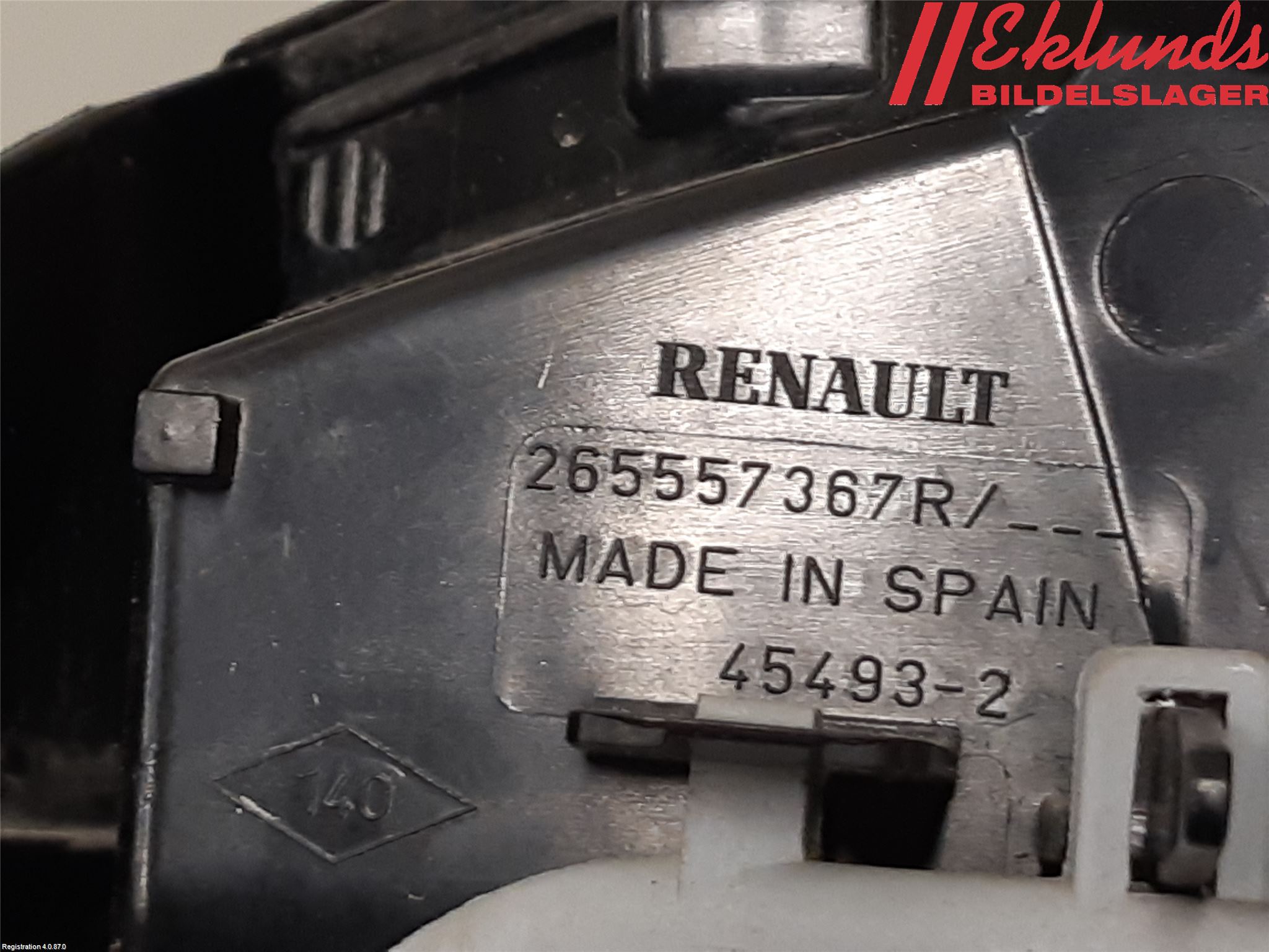 Renault CAPTUR 13-19 Bakljus Vänster