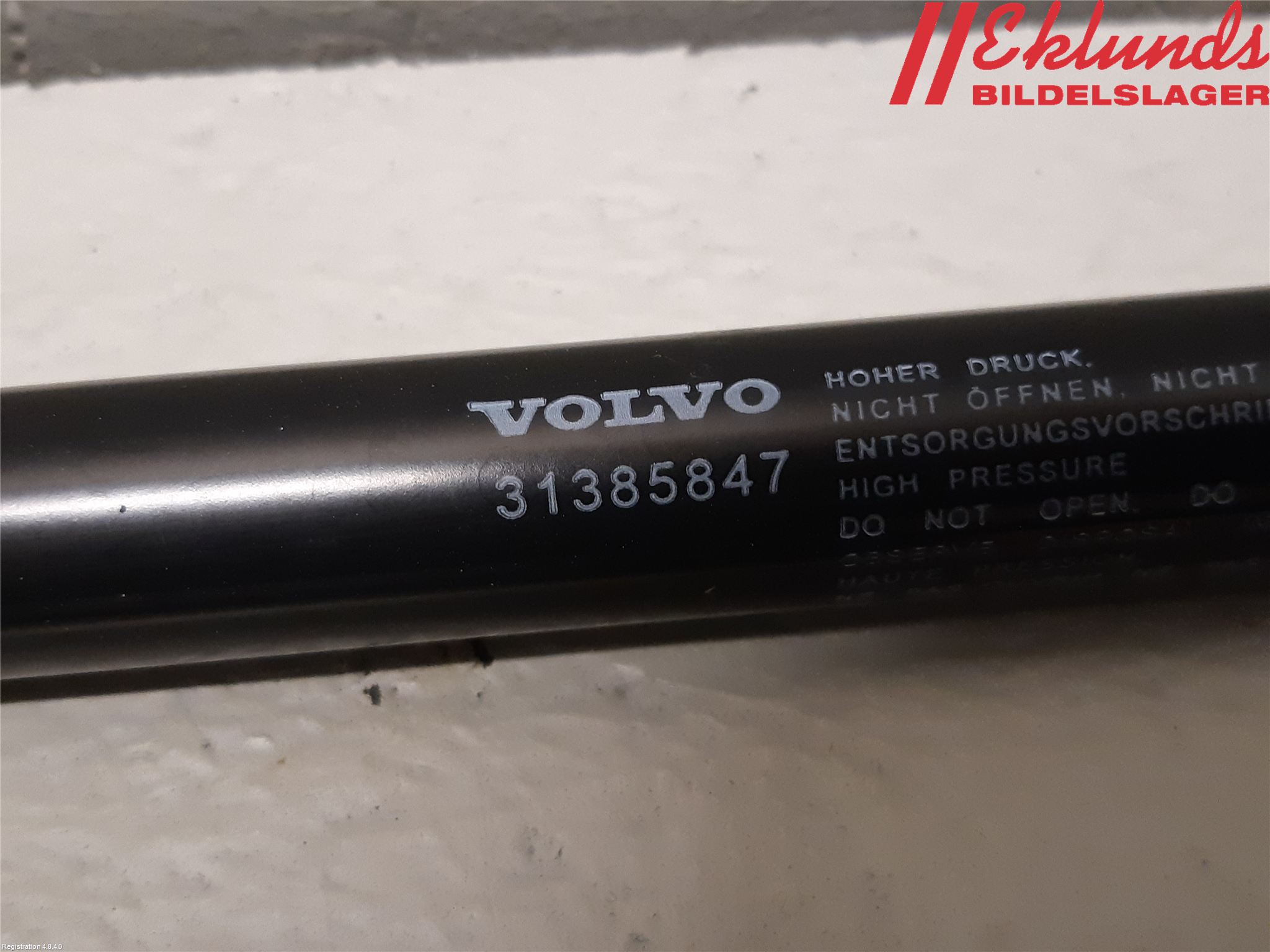 Volvo V90 CROSS COUNTRY 17->> Gasfjäder Baklucka