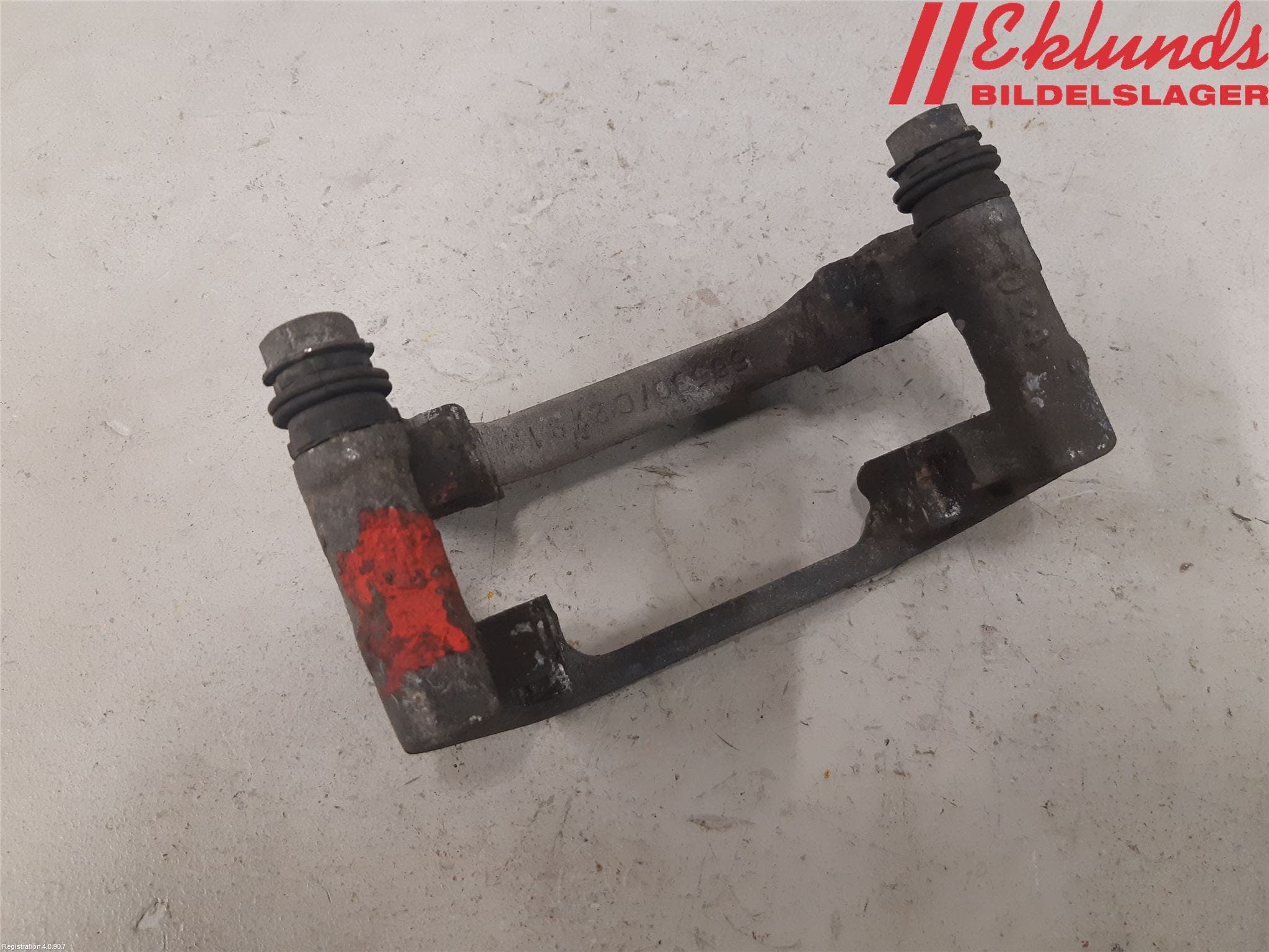 Toyota PROACE II 16- Bromsokshållare