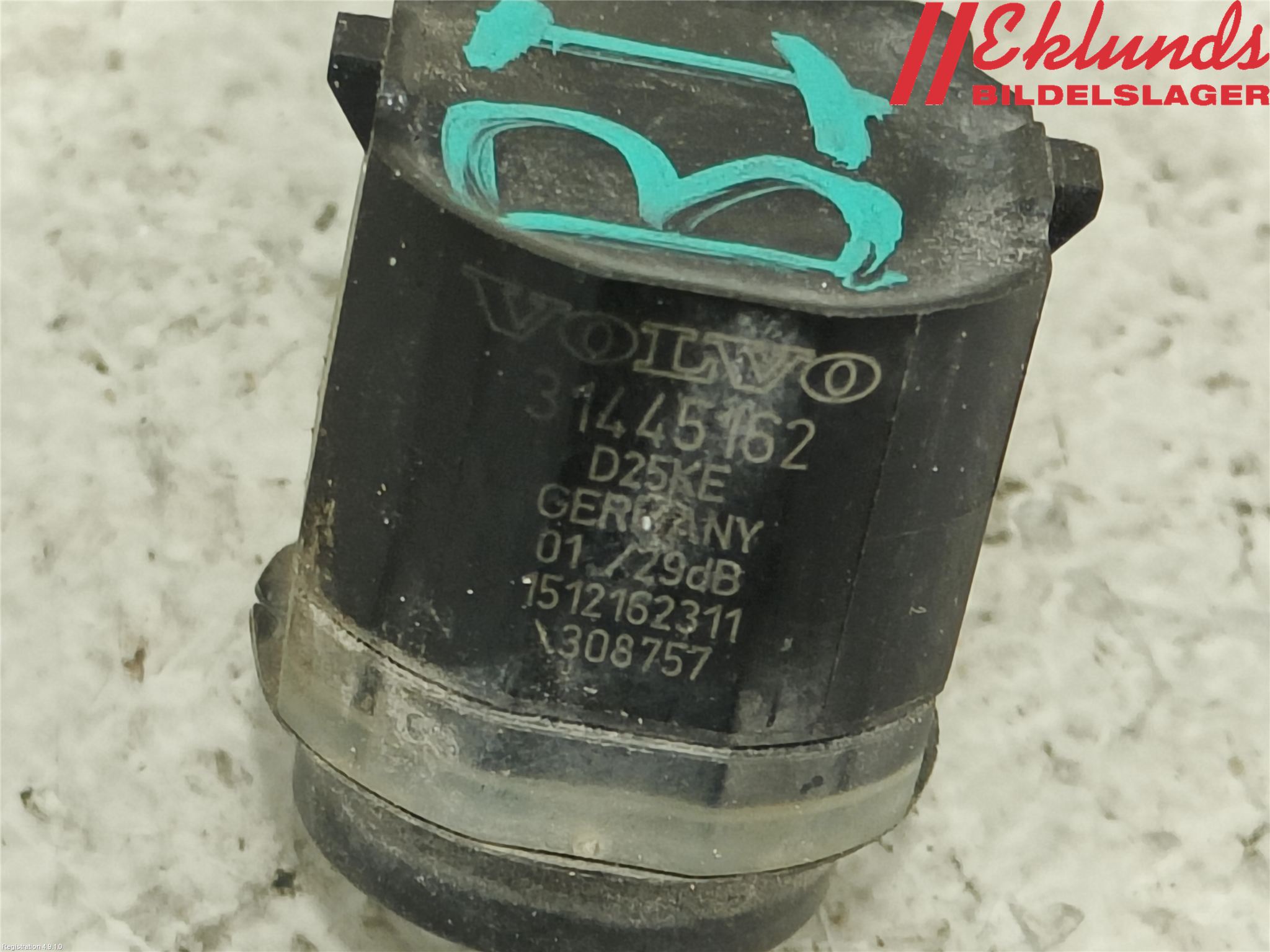 Volvo V60 CROSS COUNTRY 16-18 Parkeringshjälp Backsensor