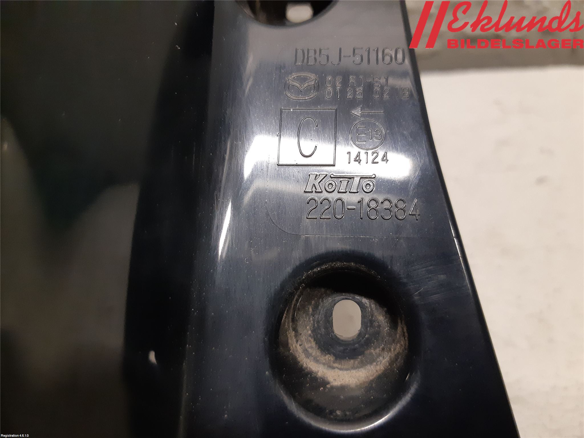 Mazda 2 (DJ) 15-22 Bakljus Vänster