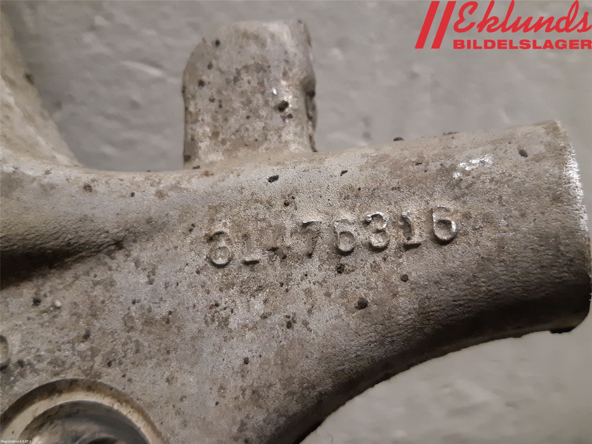 Volvo V60 19- Styrspindel Lagerhus Hö