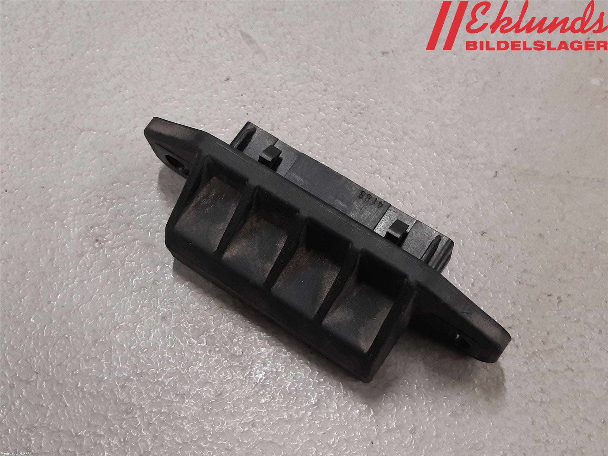 Toyota AURIS 13-19 Bakluckehandtag