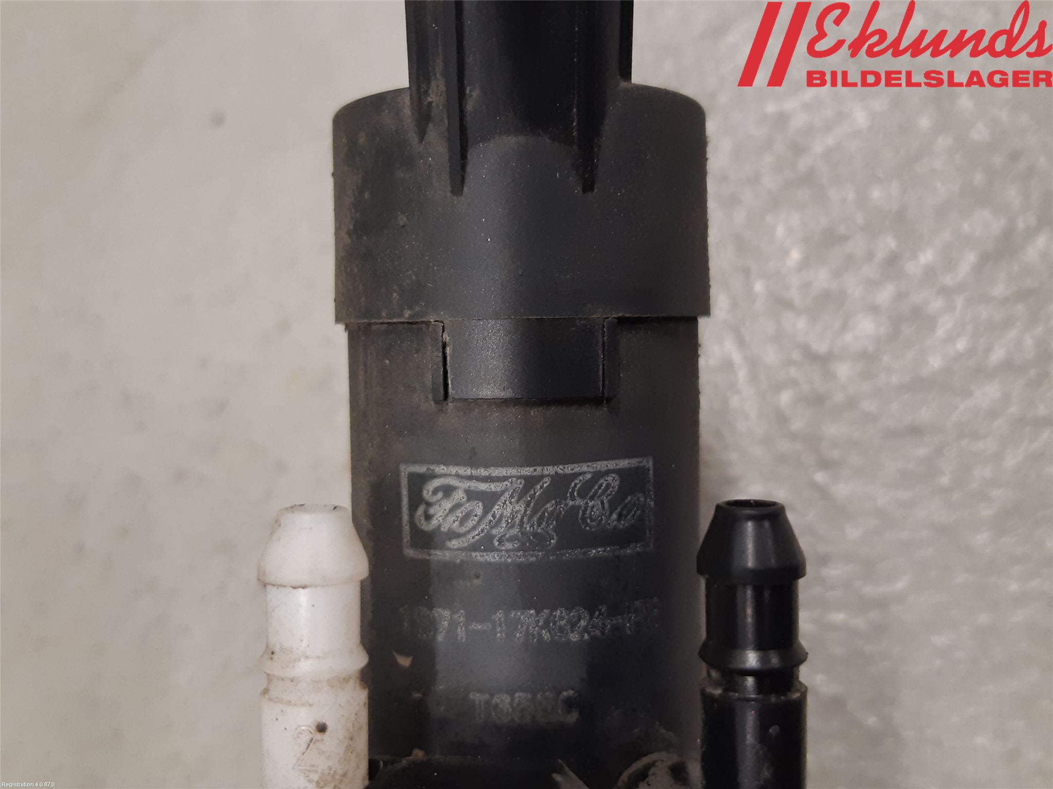 Volvo V70 08-13 Spolarpump Vindruta