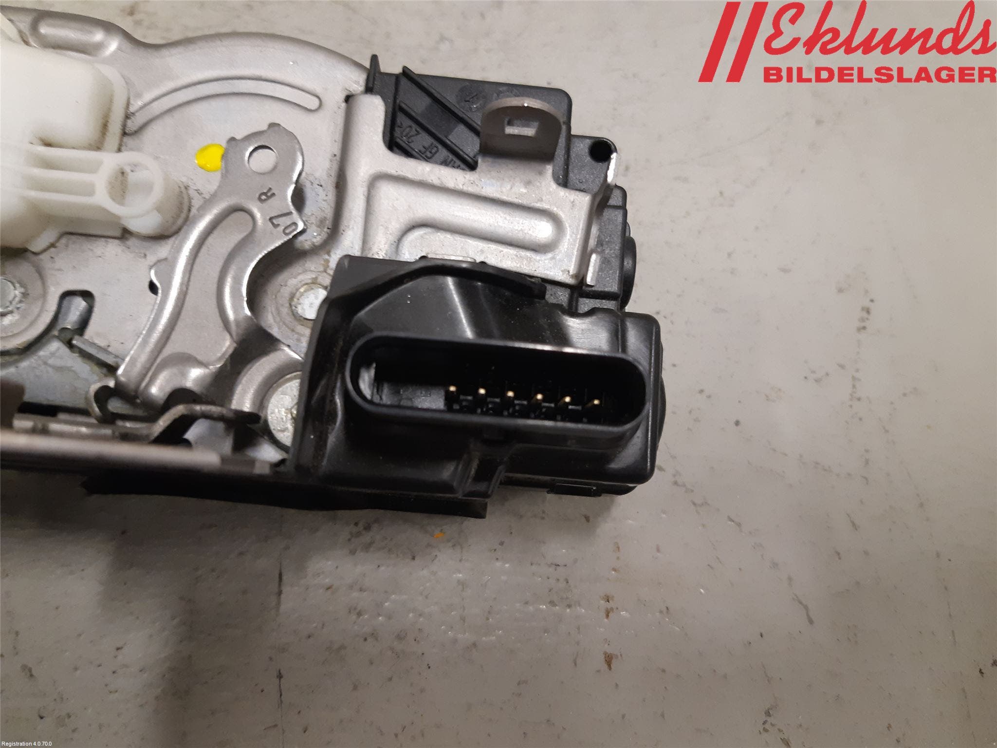 Volvo V40 12-19 Låskista-Dörrlås