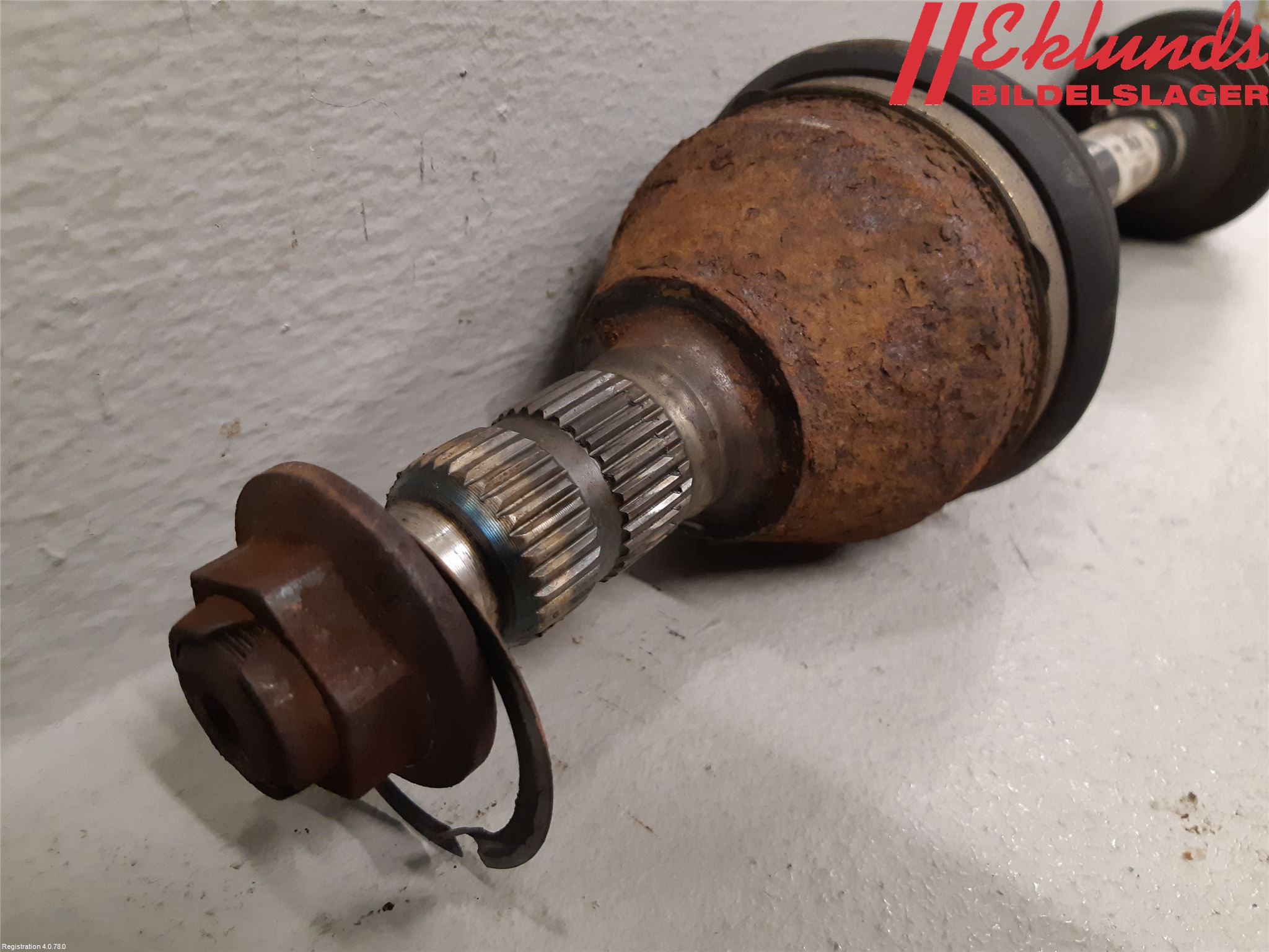 Opel INSIGNIA 09-16 Drivaxel Fram Vänster