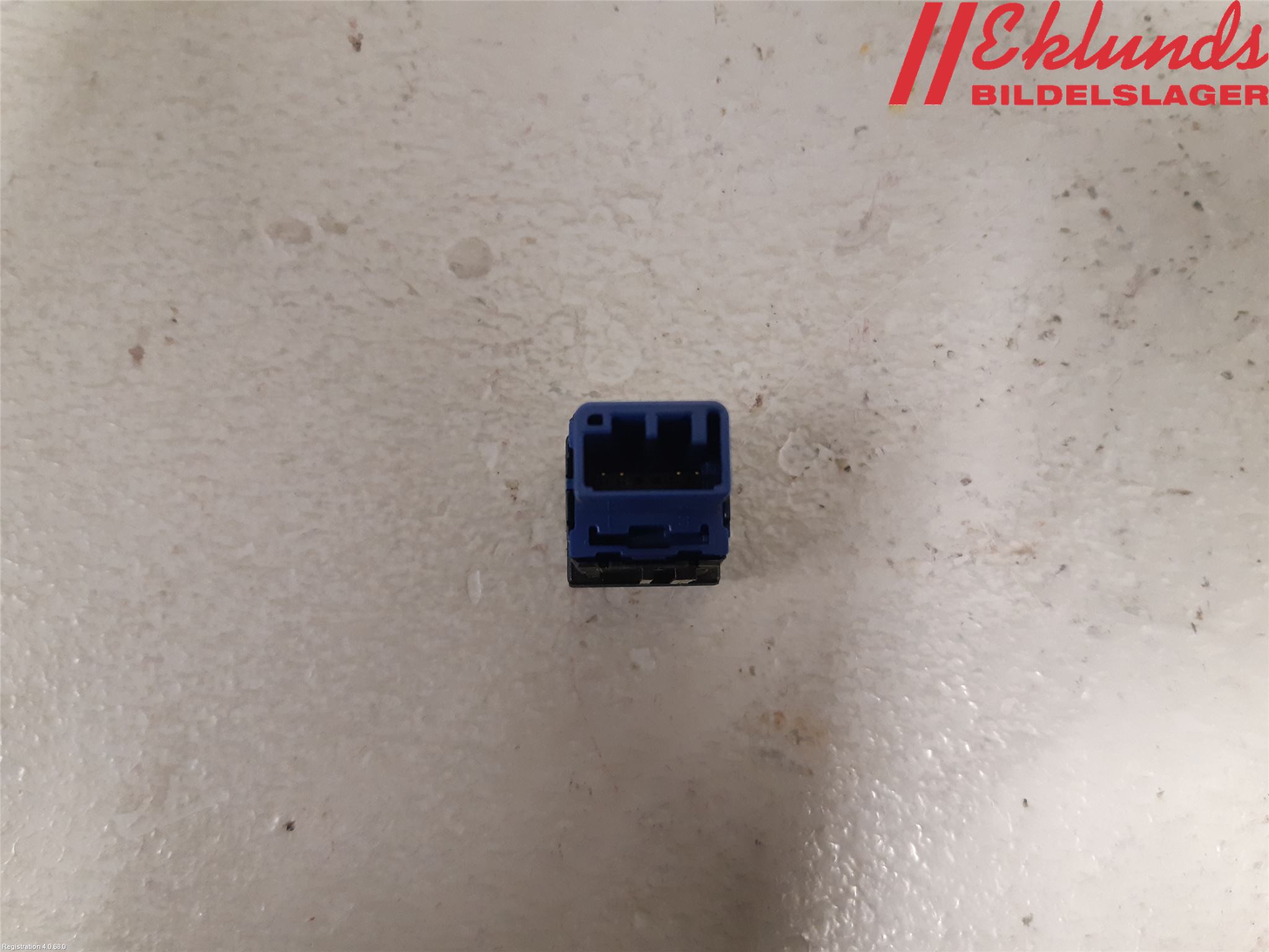 Toyota YARIS XP130 15-20 Strömställare Övrigt