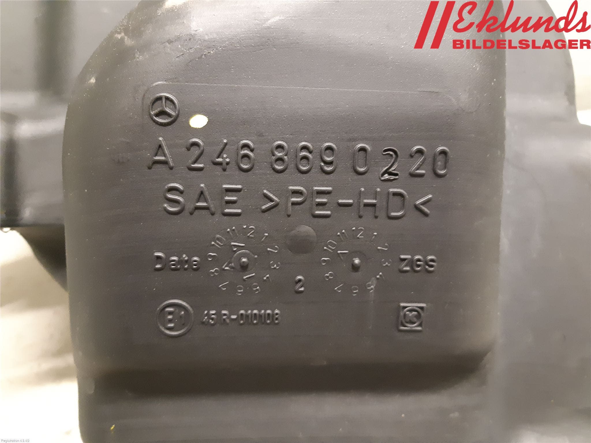 Mercedes-Benz MB CLA-KLASS (C117/X117) 13-19 Spolartank Vindruta-Strål