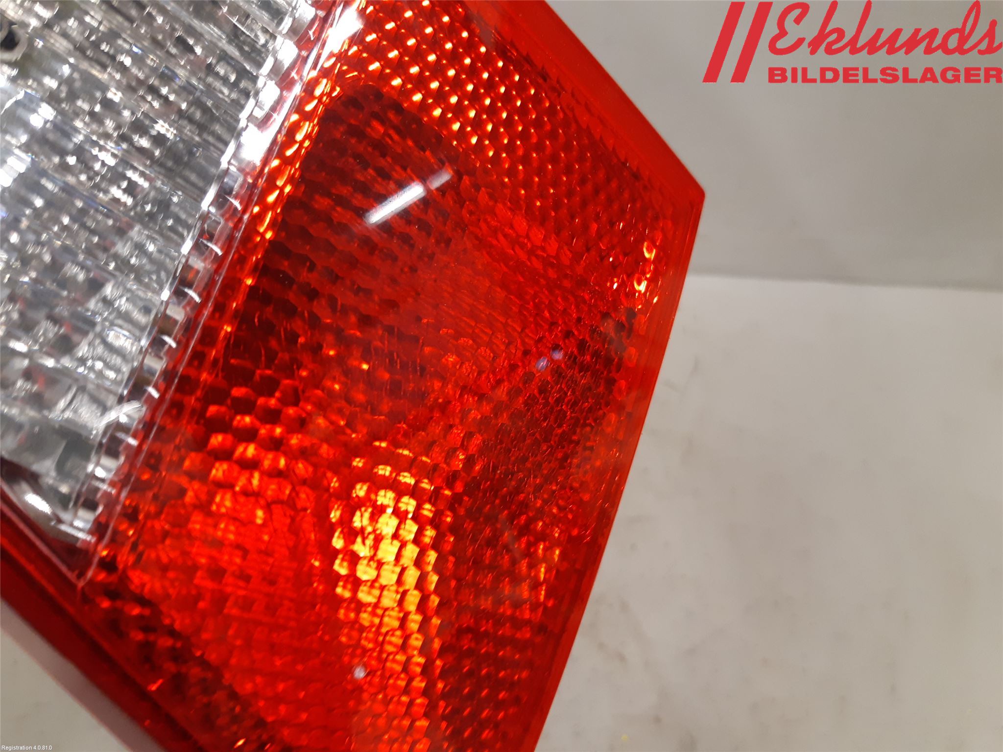 Volvo V70 08-13 Bakljus Lucka Hö