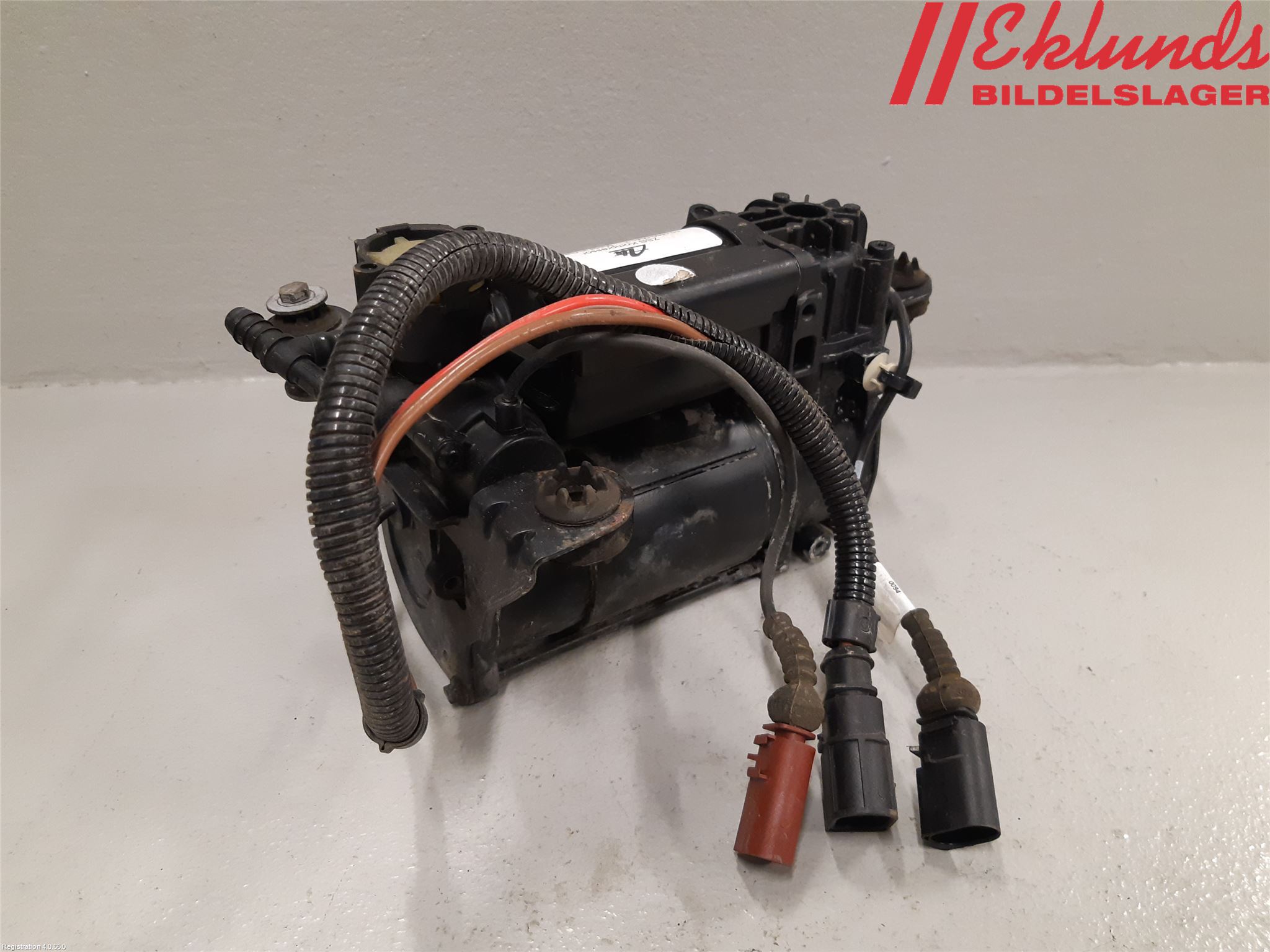 Audi A8/S8 4E  02-09 Kompressor Stöt-Fjädring