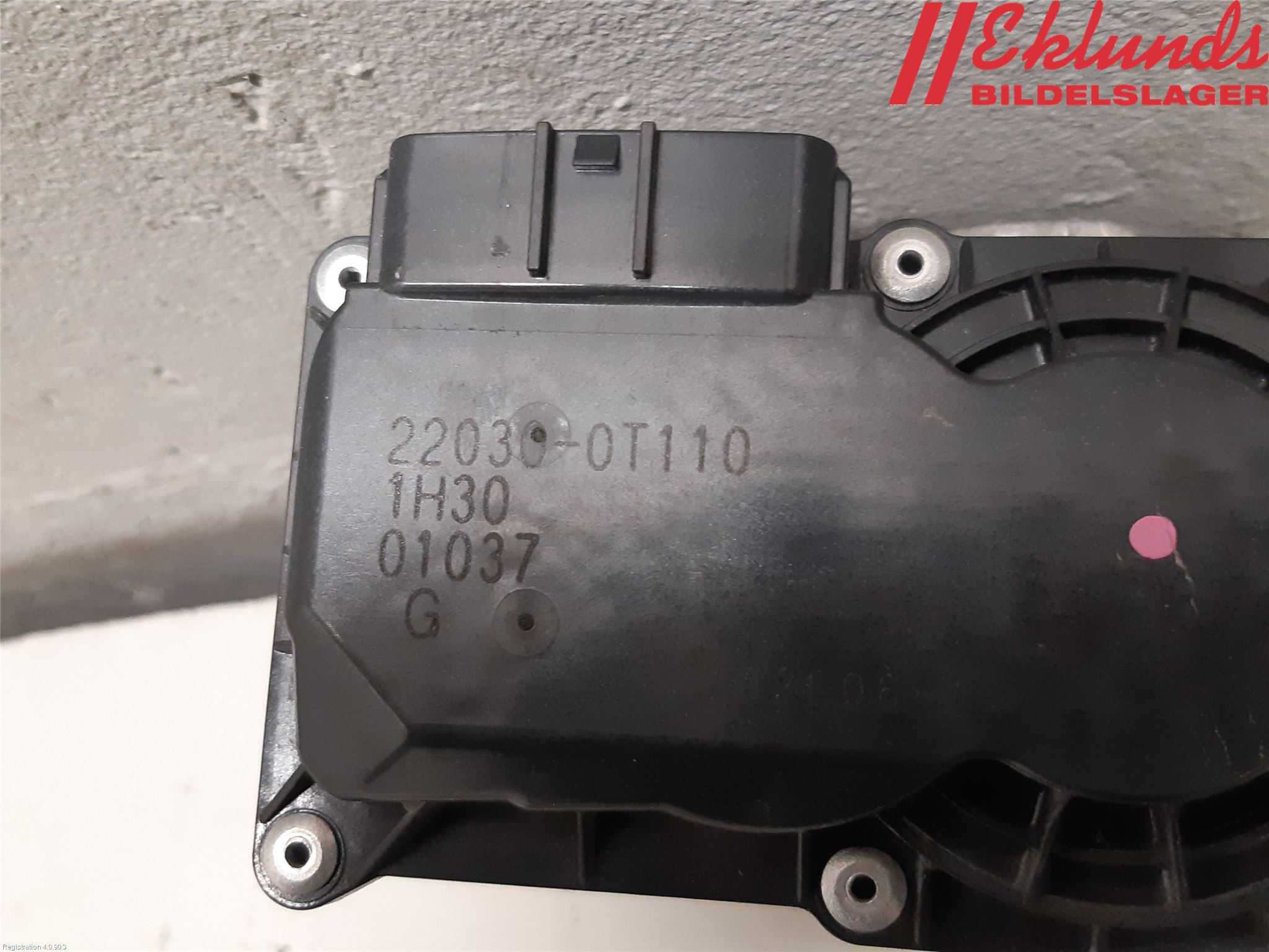 Toyota COROLLA 19- Injspjällhus