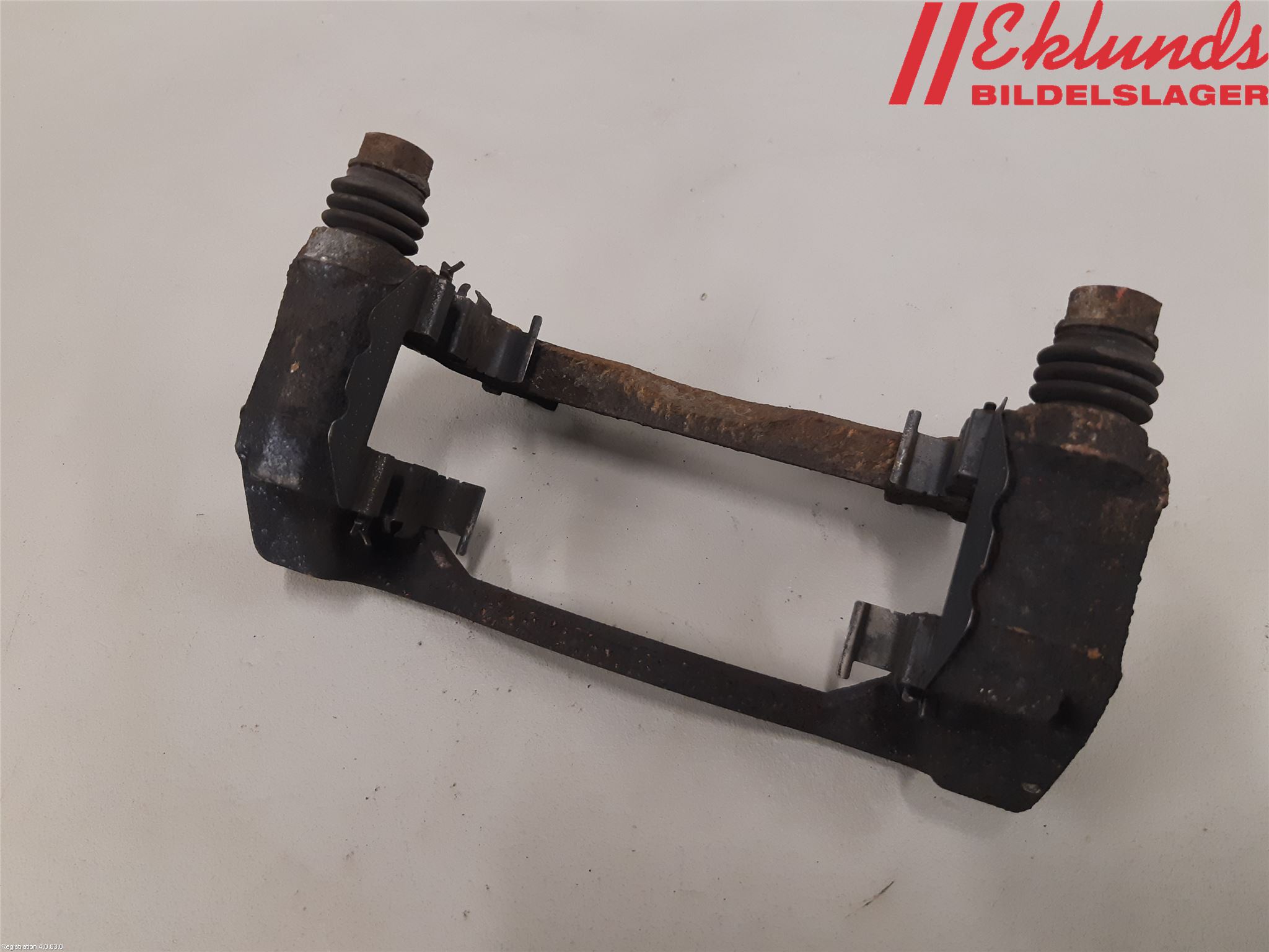 Hyundai TUCSON 05- Bromsokshållare