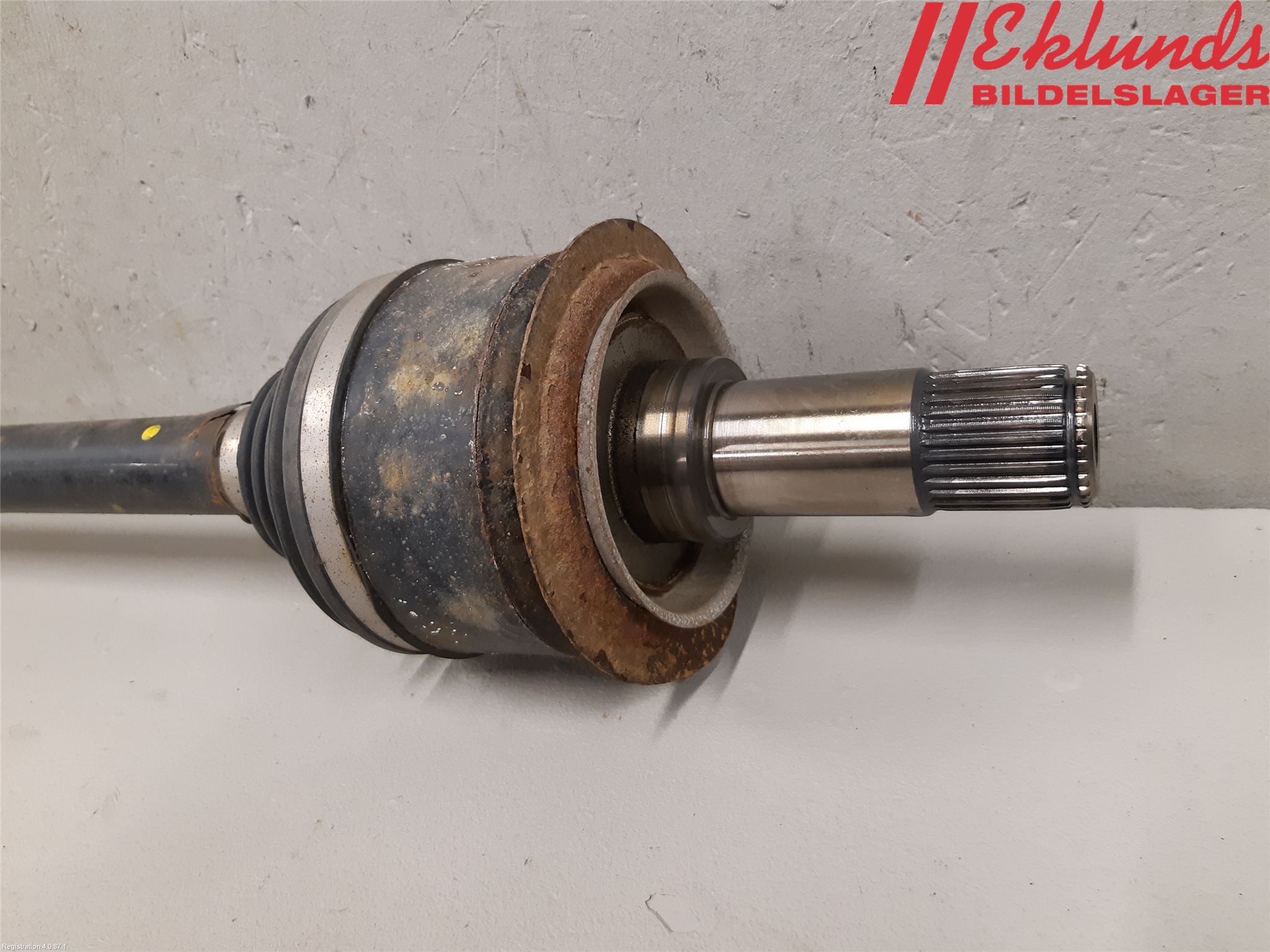 Mercedes-Benz MB VITO/V-KLASS (W640,W447,W448) 14- Drivaxel Bak Höger