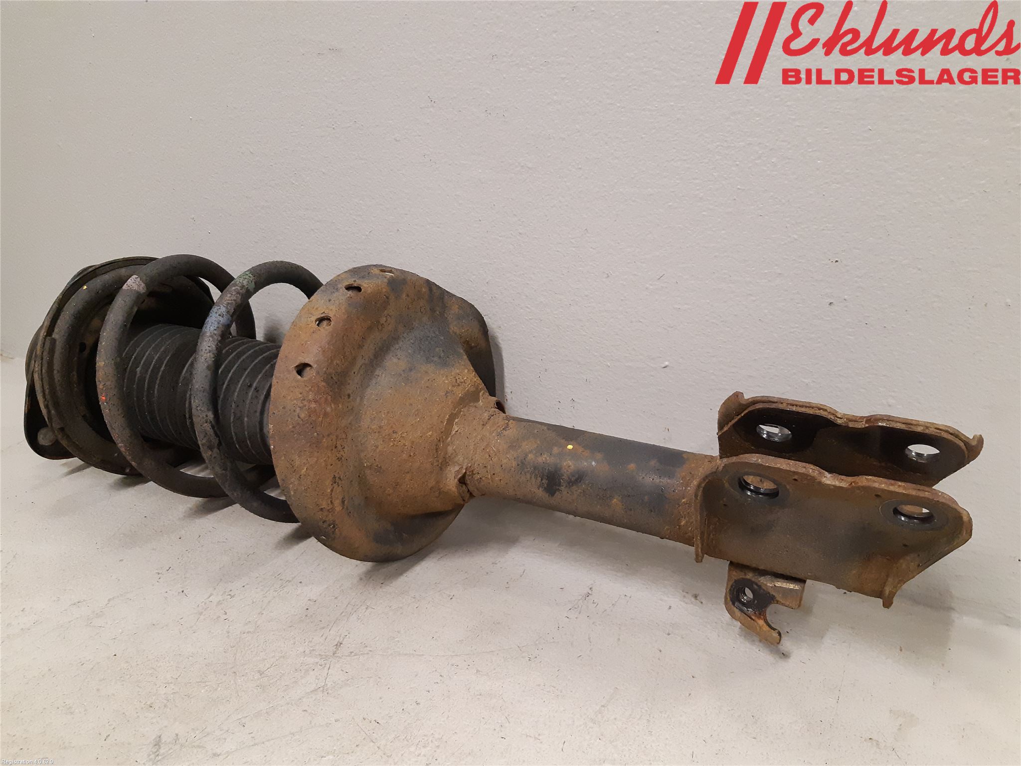 Subaru OUTBACK 10-15 Fjäderben Fram Höger