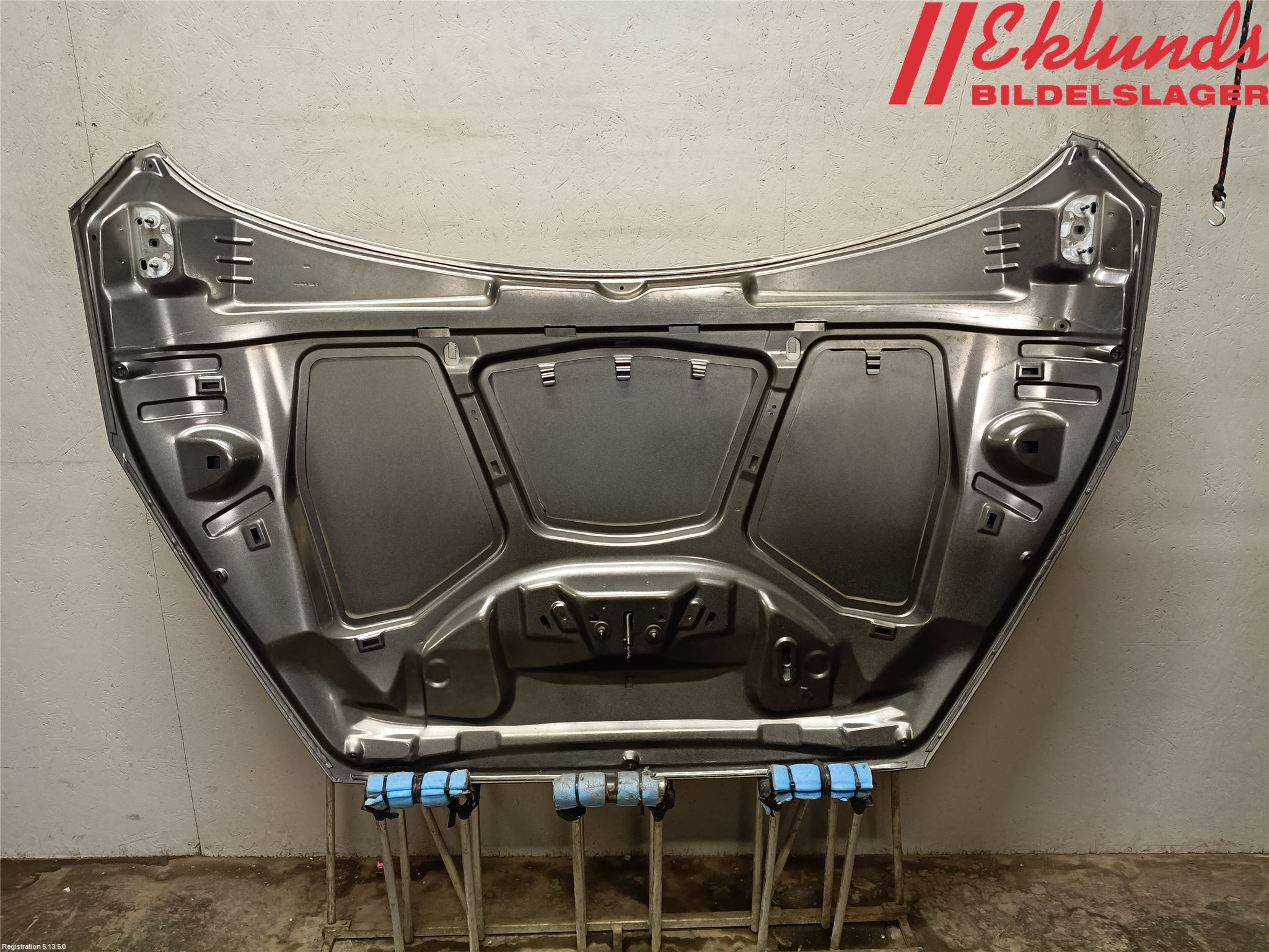 Ford FOCUS 15-18 Huv Fram