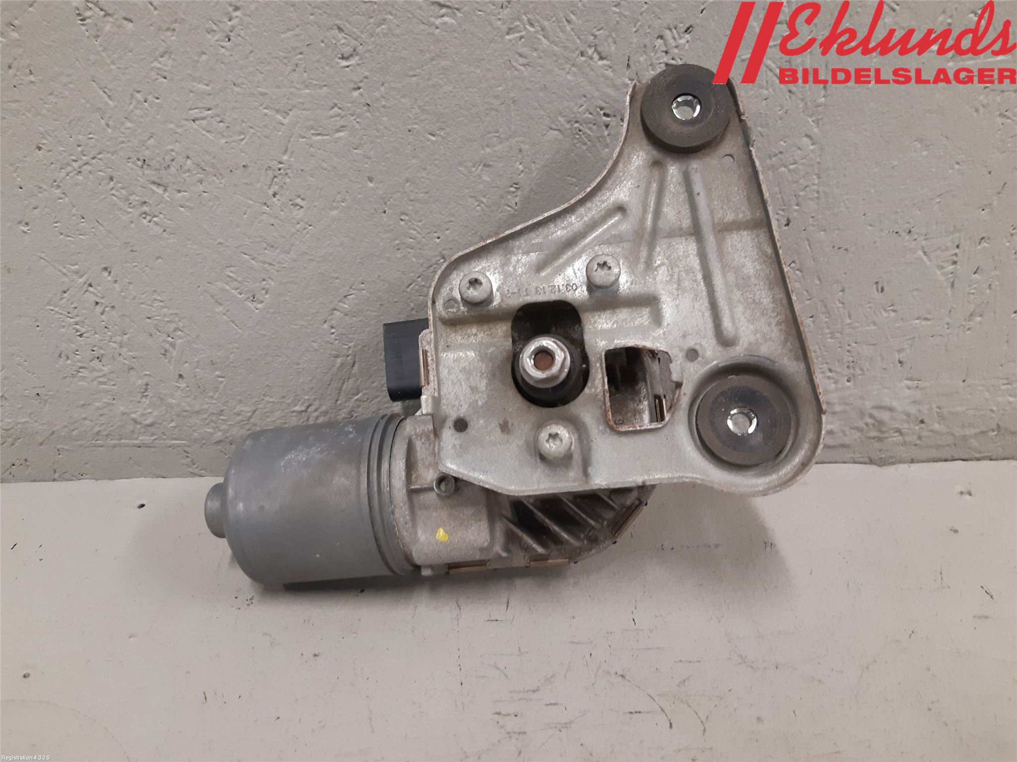 Volvo V70 14-16 Torkarmotor Vindruta