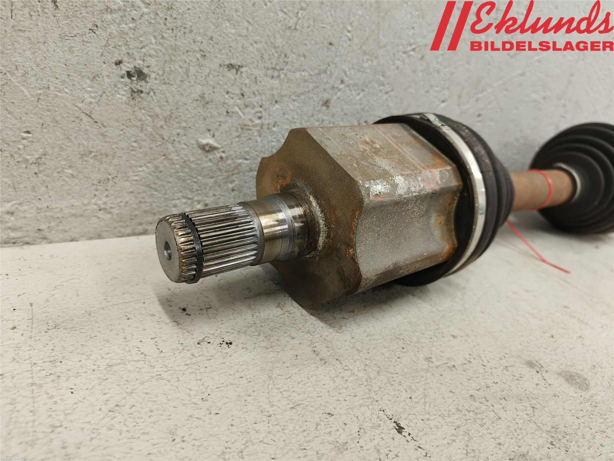 Volvo V70 05-08 Drivaxel Fram Vänster