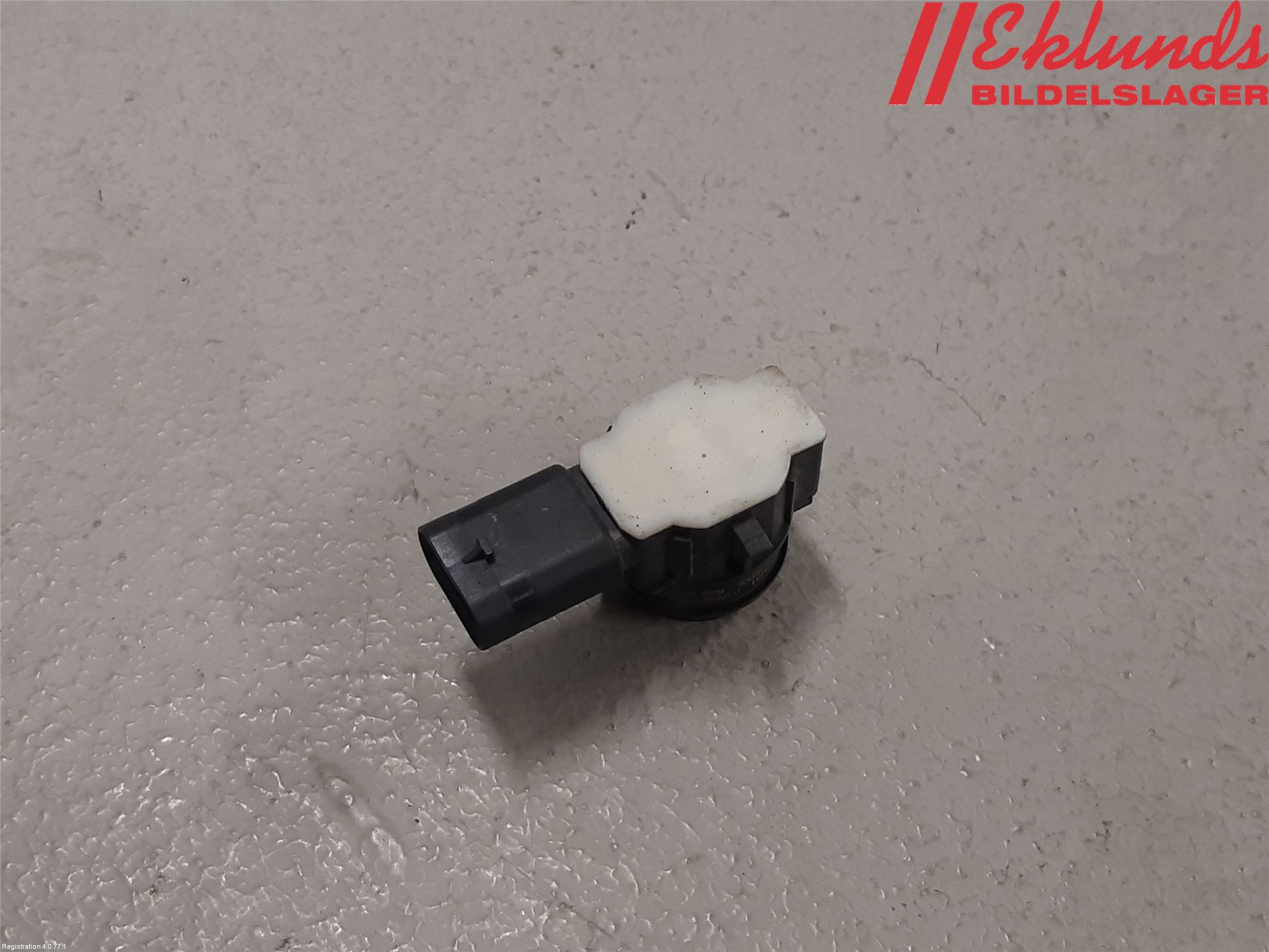 BMW 3 F30/F31/F80 12-19 Parkeringshjälp Backsensor