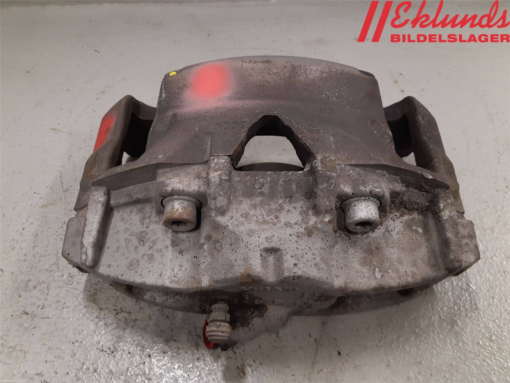 Volvo XC70 08-13 Bromsok Fram Vänster