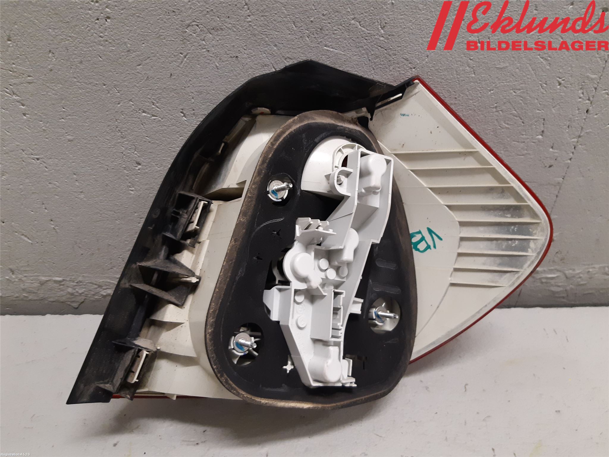 BMW 1 E87/81 5D/3D 03-11 Bakljus Vänster