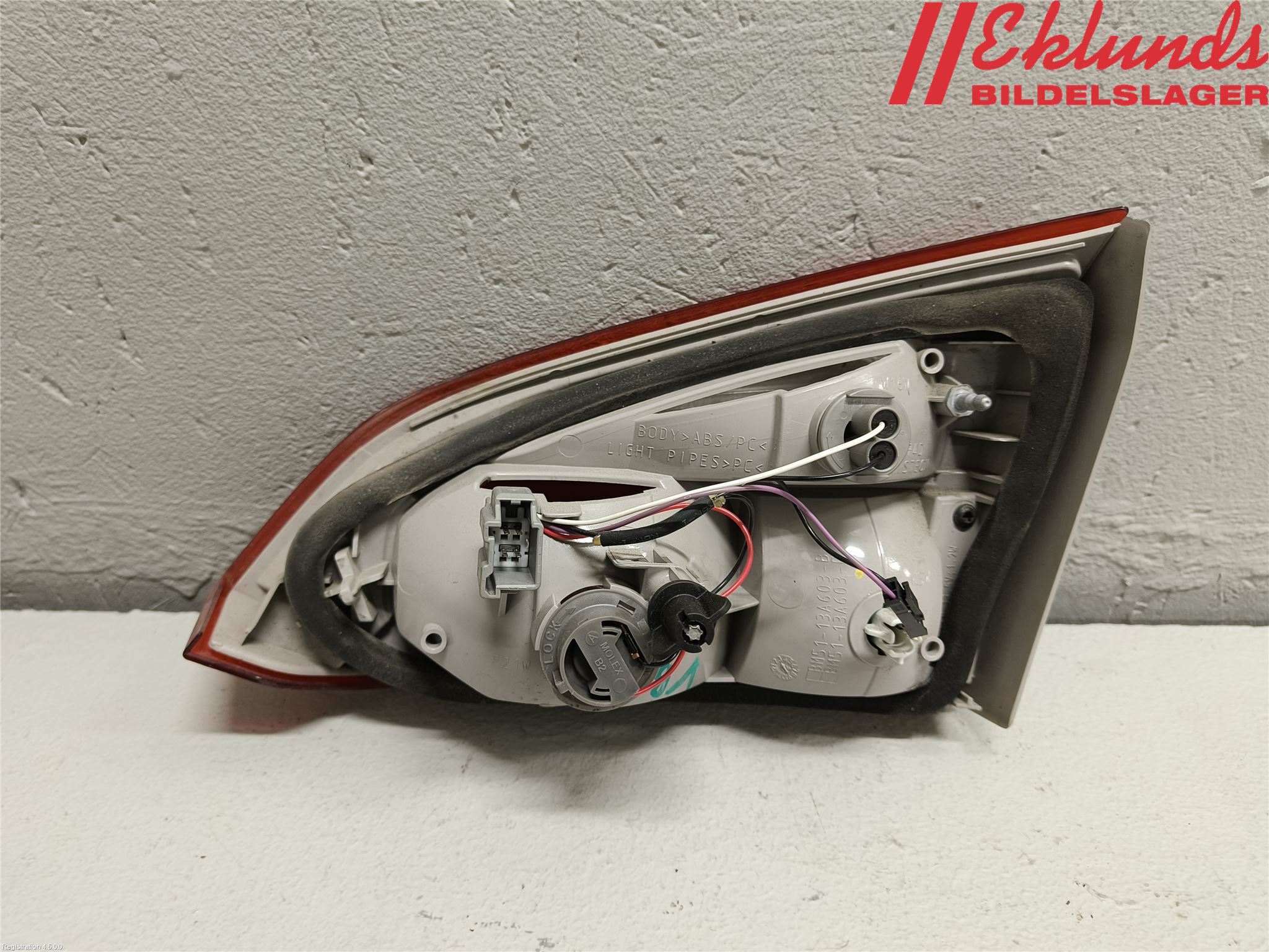 Ford FOCUS 11-14 Bakljus Lucka Vä