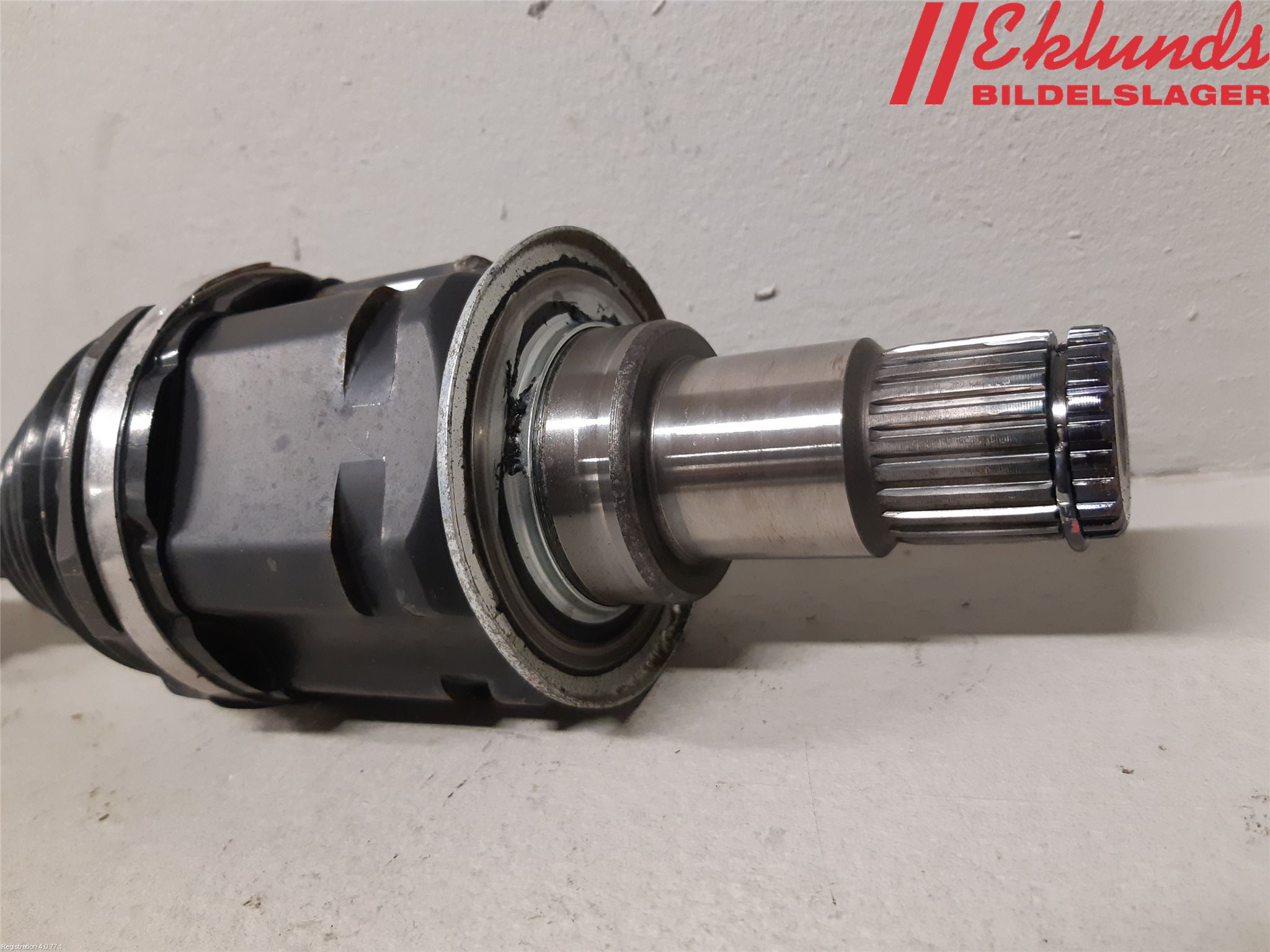 Toyota RAV4 19- Drivaxel Fram Vänster