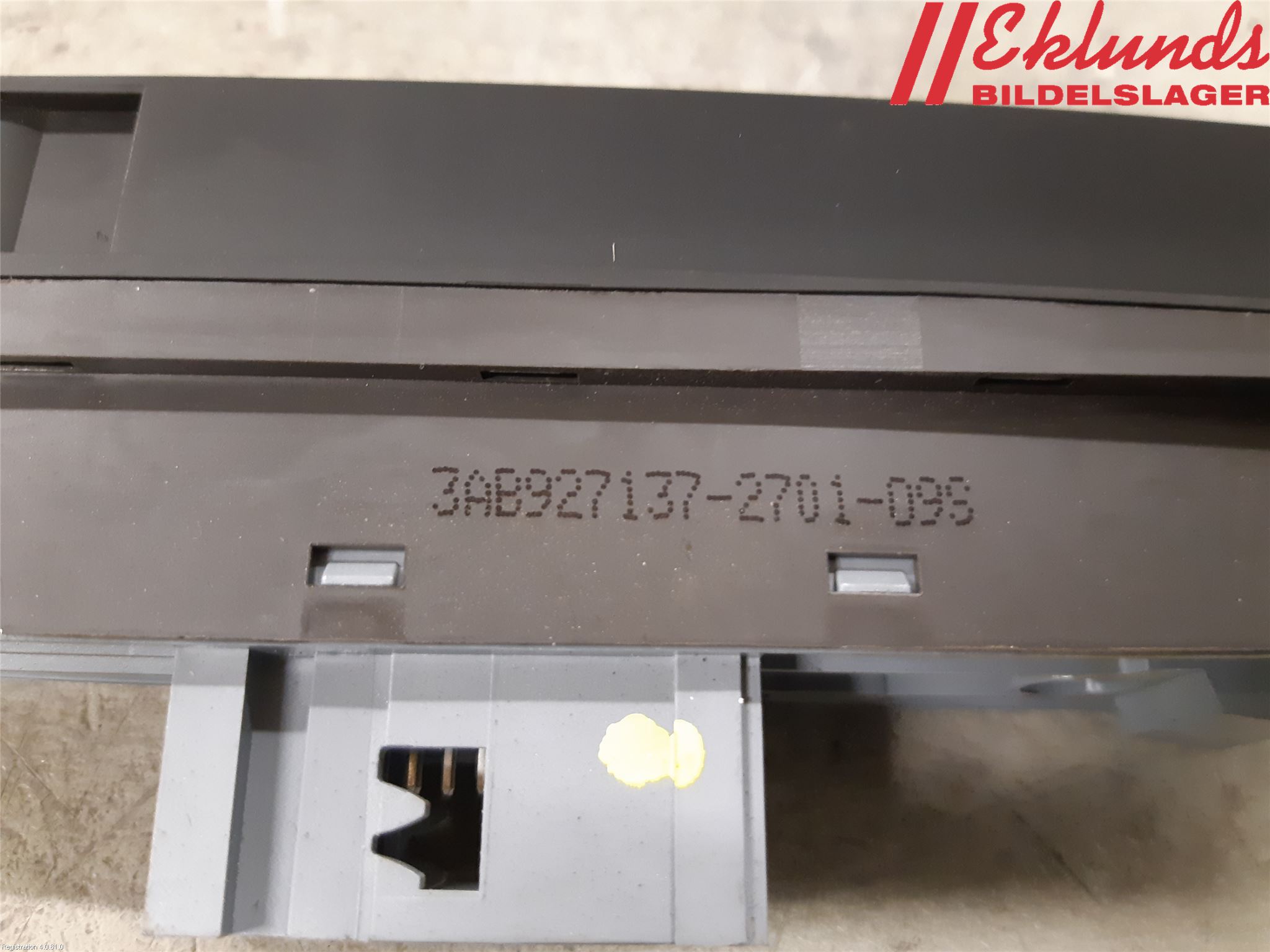 Volkswagen VW PASSAT 11-14 Strömställare Parkeringsbroms