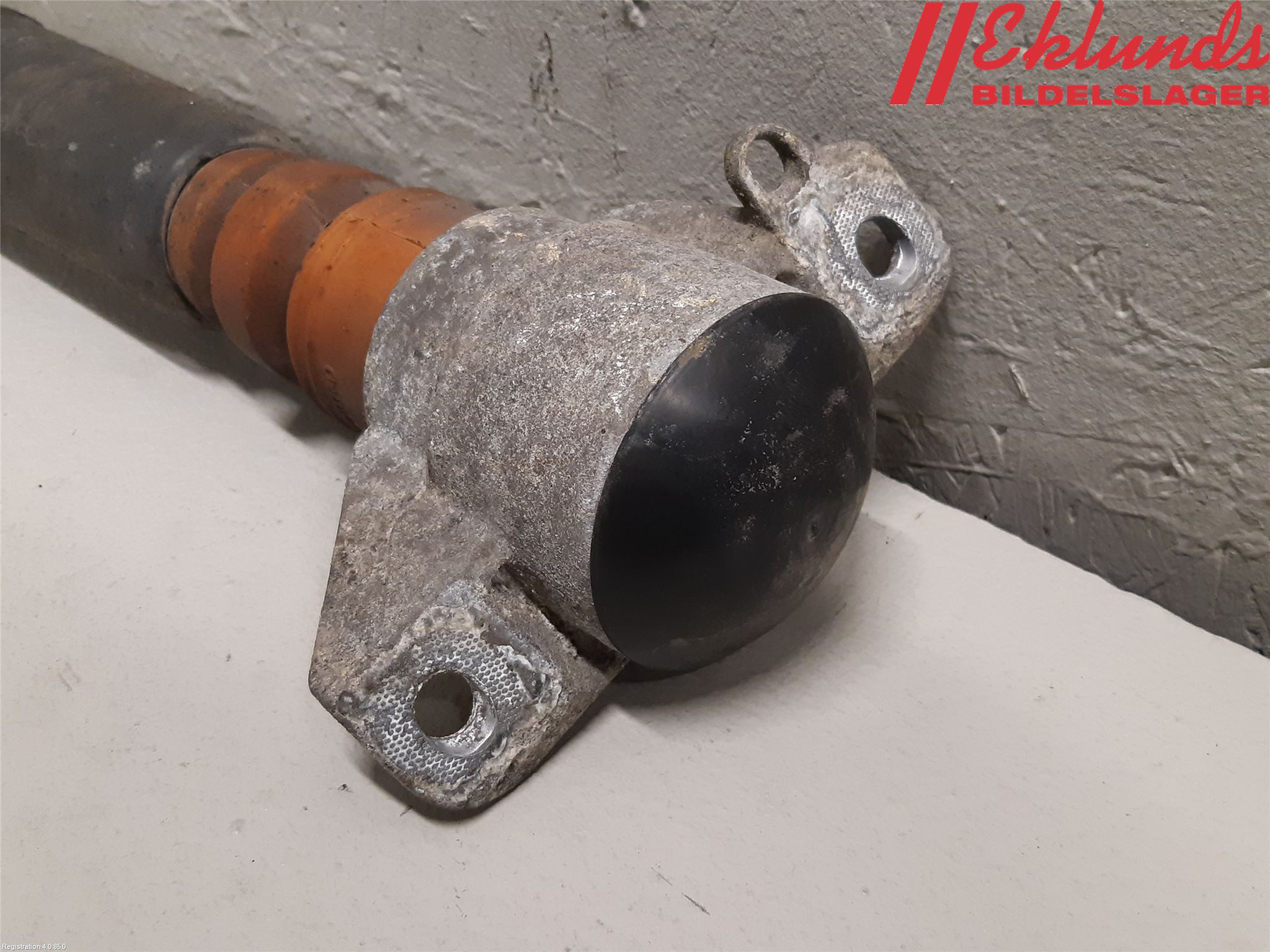 Audi A4 12-15 Stötdämpare Bak