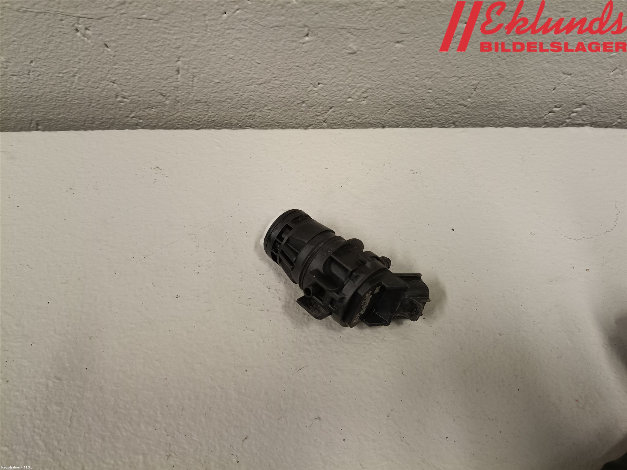 Mazda 3 III 14-19 Spolarpump Vindruta