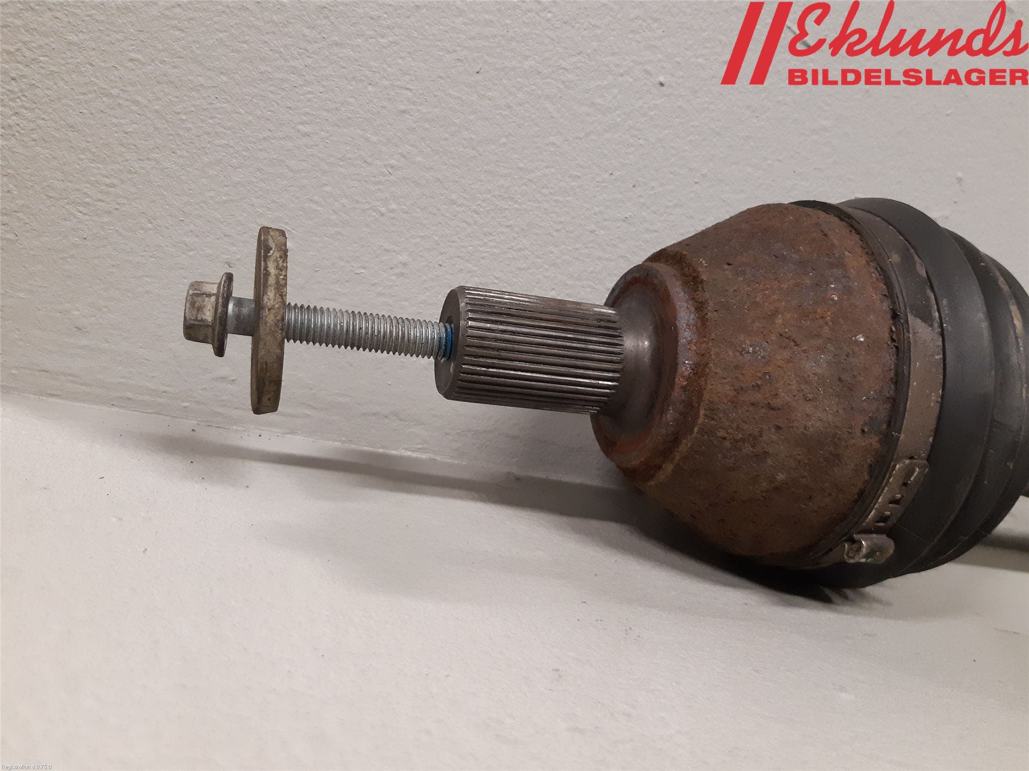 Volvo S80 07-13 Drivaxel Fram Höger