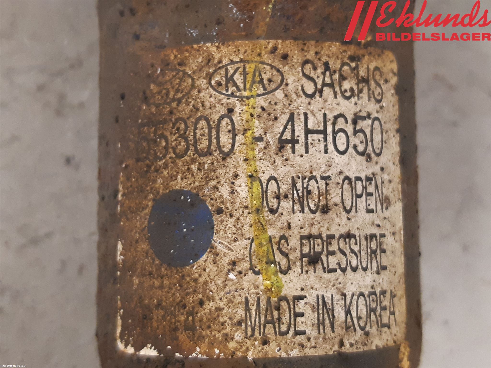 Hyundai H-1/STAREX 08-21 Stötdämpare Bak