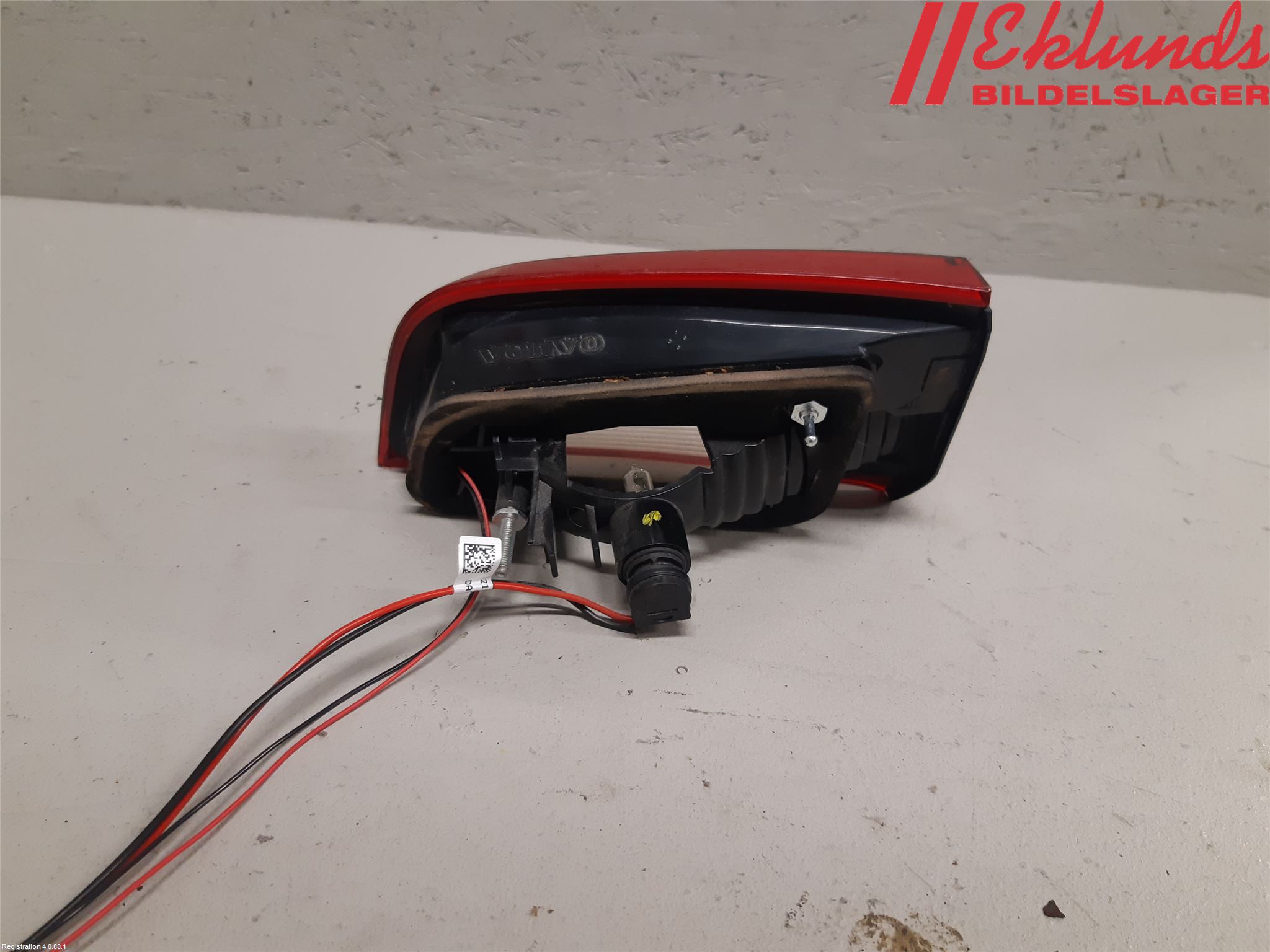 Volvo S60 14-18 Bakljus Lucka Vä