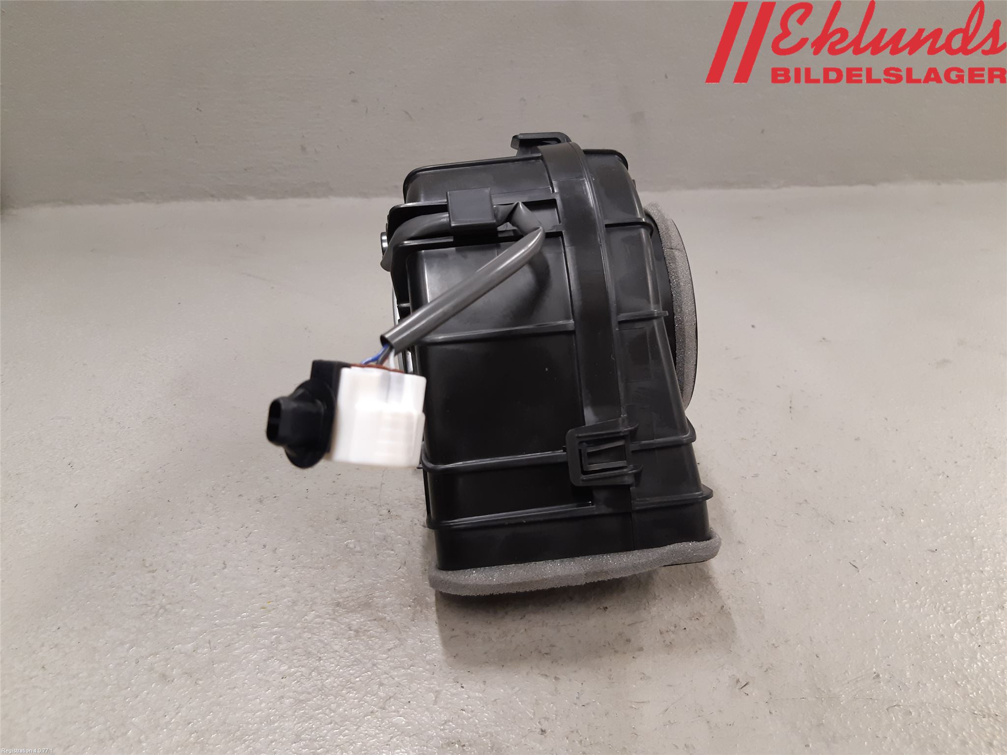 Toyota RAV4 19- Kylfläkt El