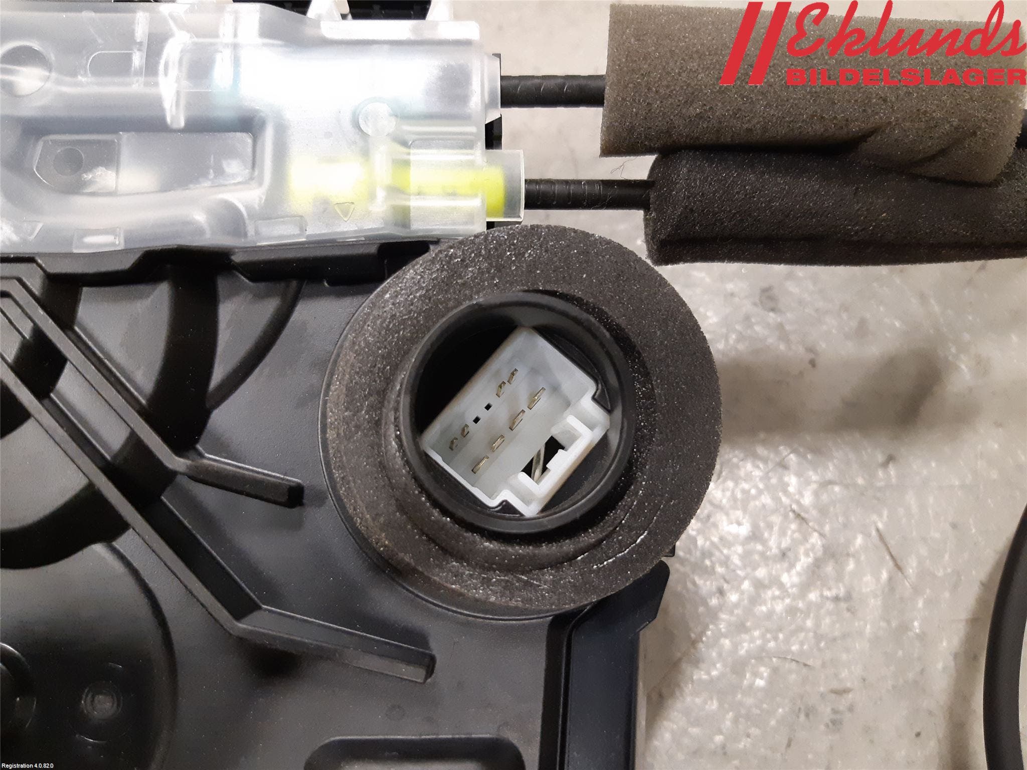 Lexus RX AL20 16-22 Låskista-Dörrlås