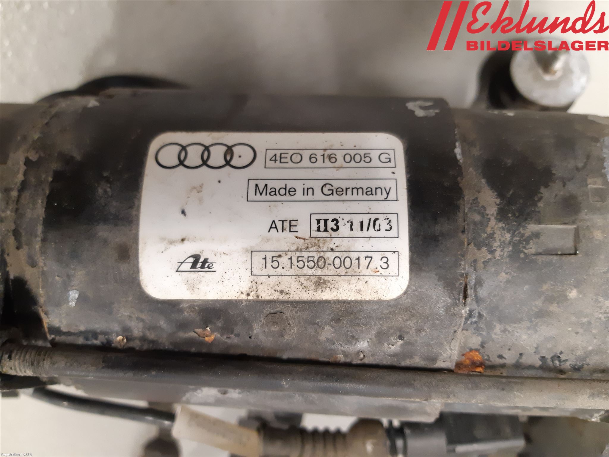Audi A8/S8 4E  02-09 Kompressor Stöt-Fjädring