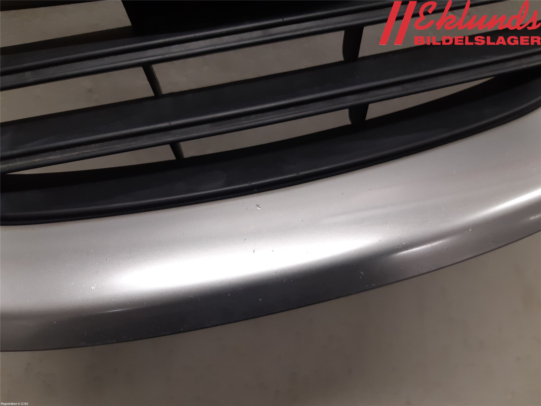 Saab 9-3 VER2/VER3 08-15 Grilldel Mitt